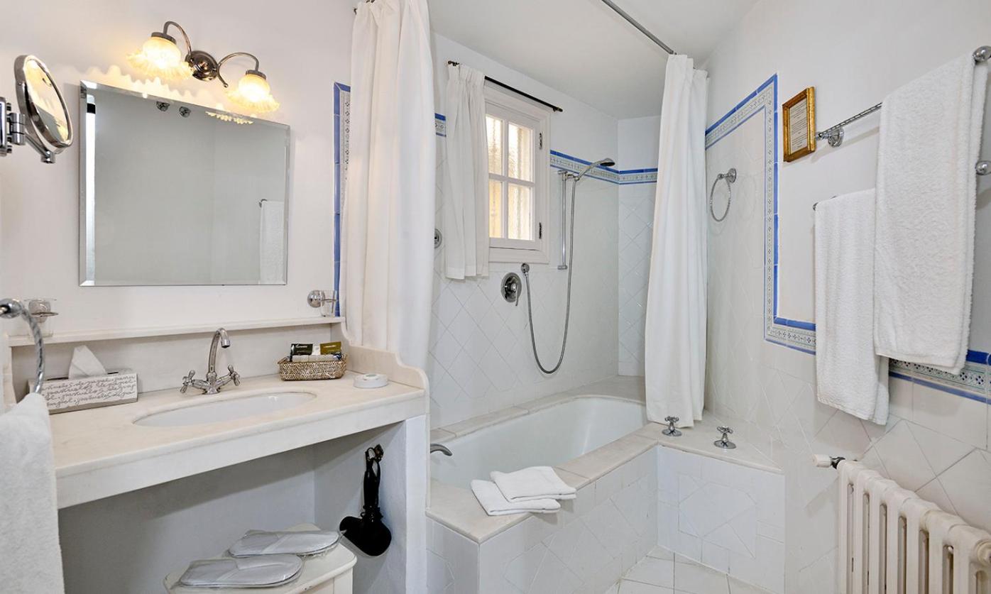 Superior Double Room photo 2