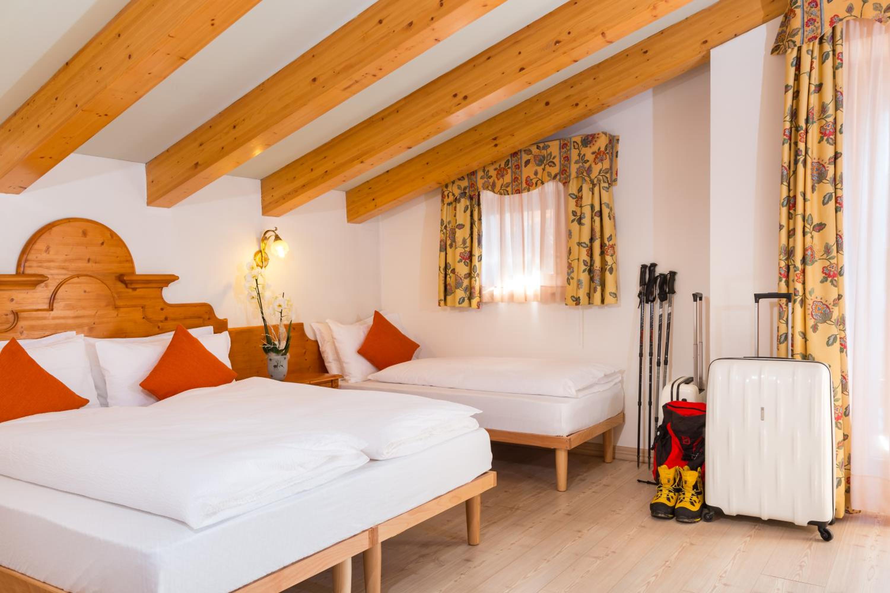 Standard Quadruple Room - Photo 1