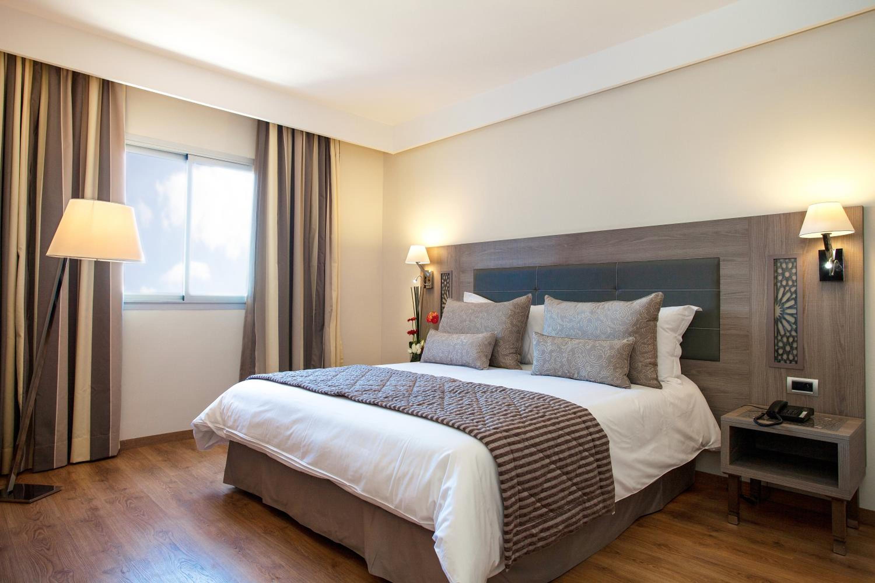 Superior Double Room With Pool View photo 2