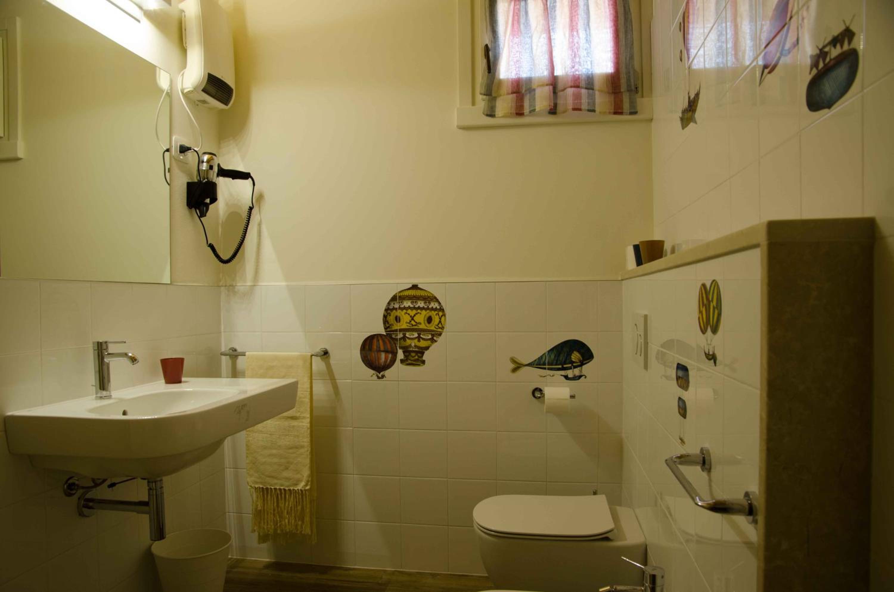 Triple Room - Photo 6