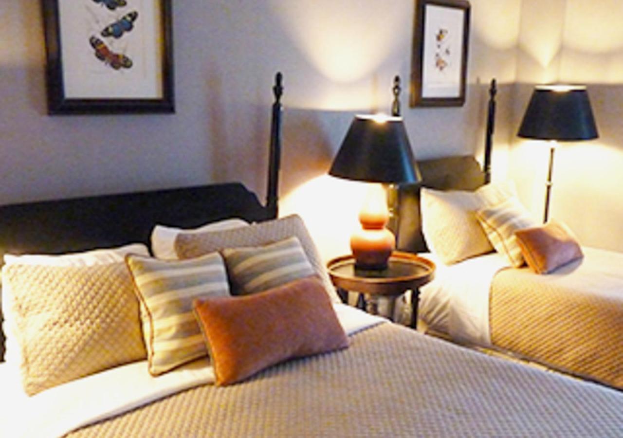 Double/Twin Room photo 3