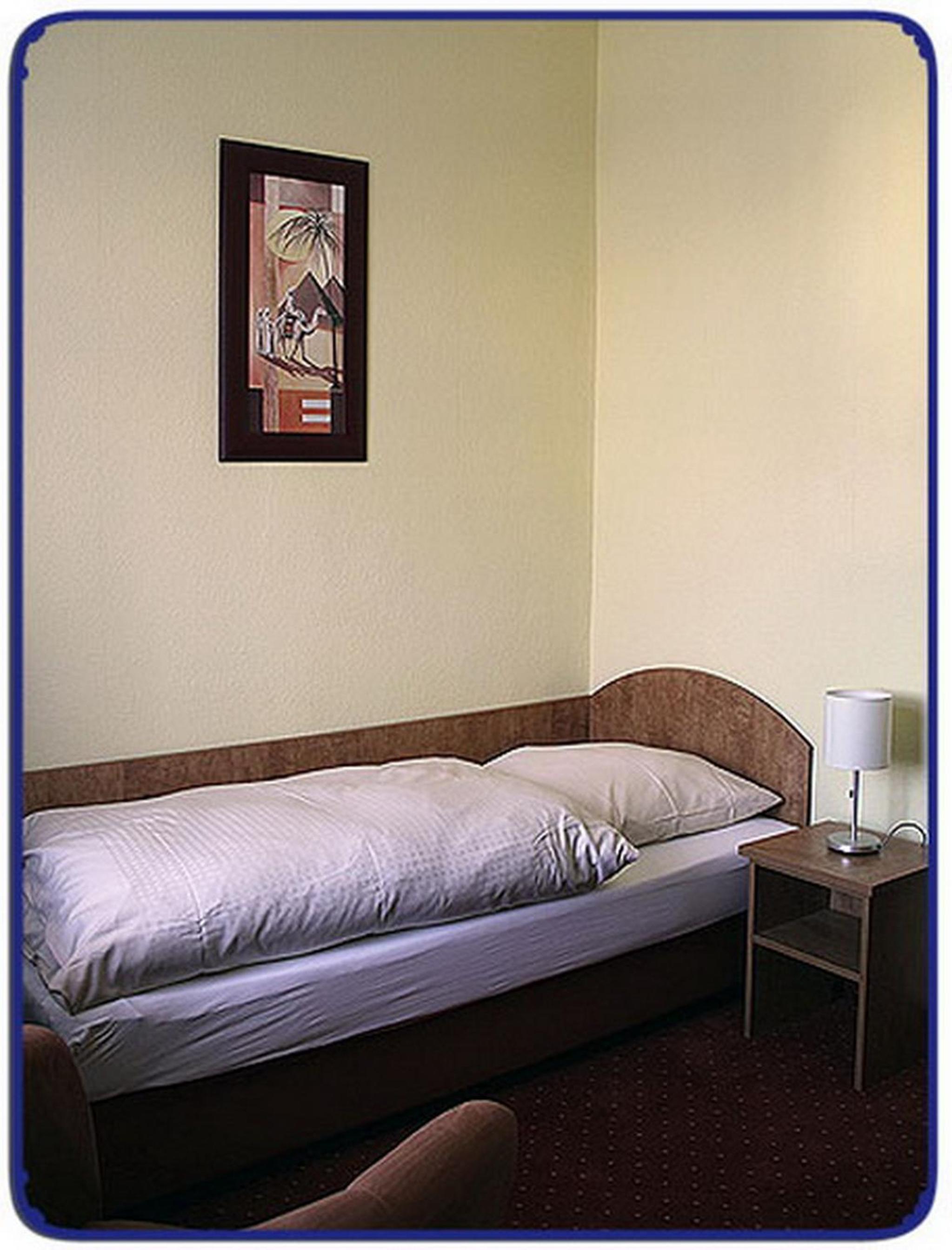 Single Room photo 2