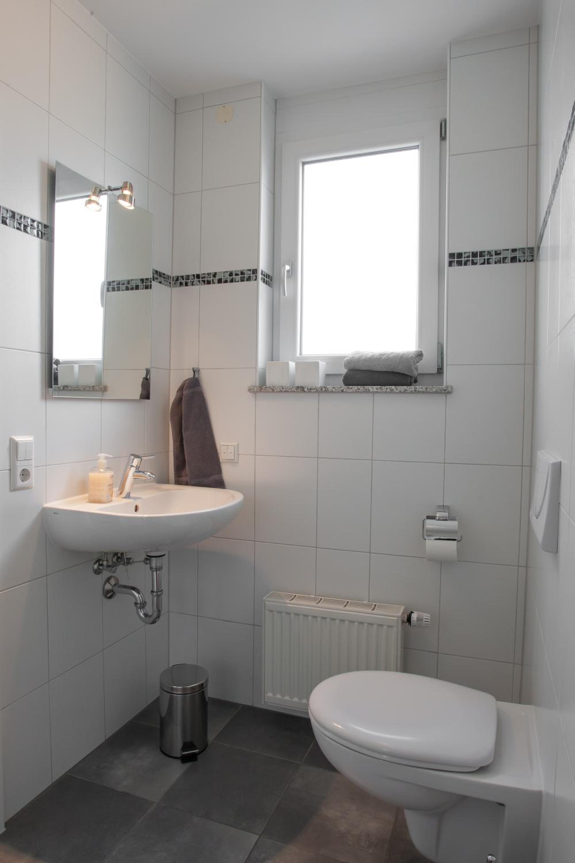 Apartment A - Photo 12