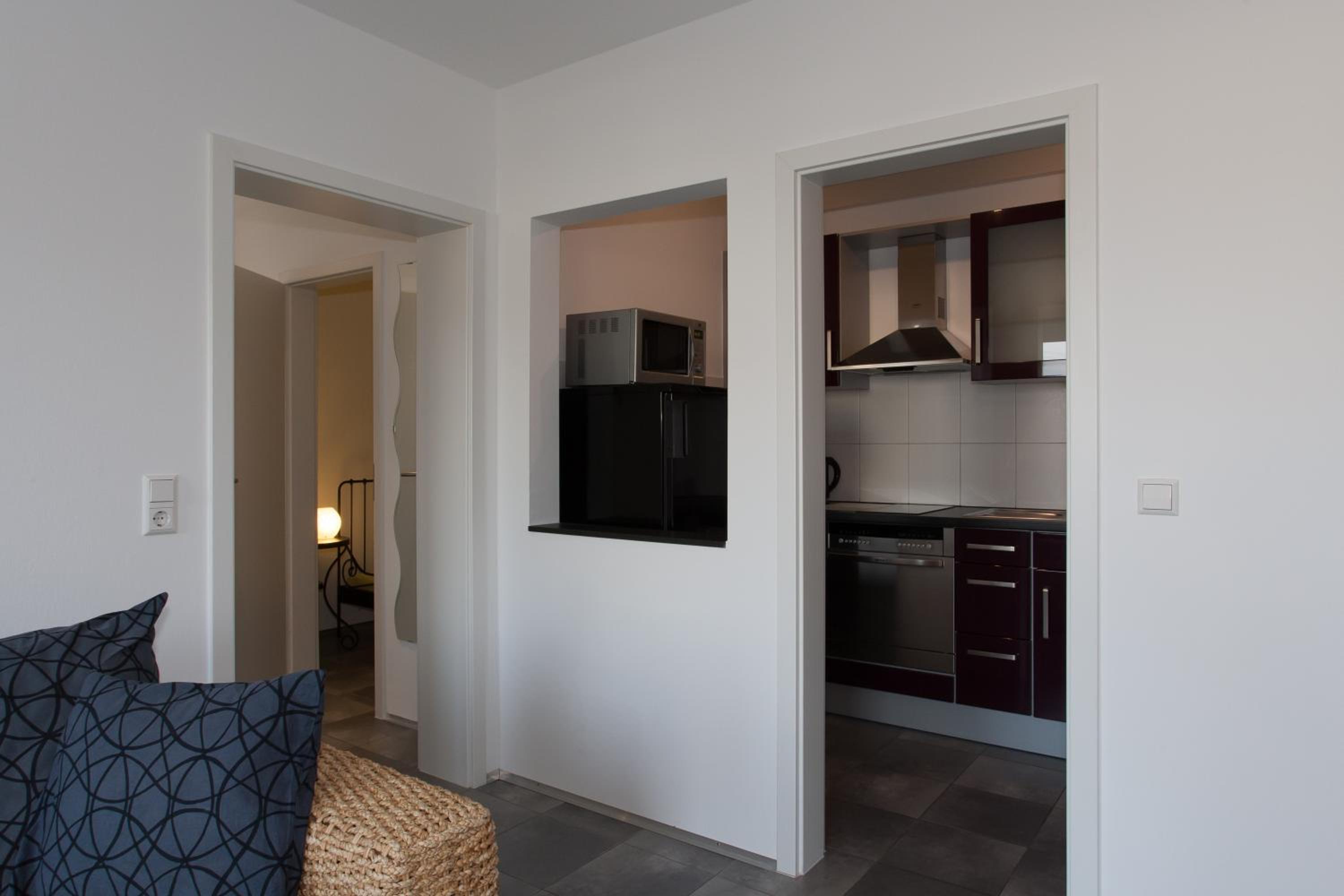 Apartment A - Photo 20