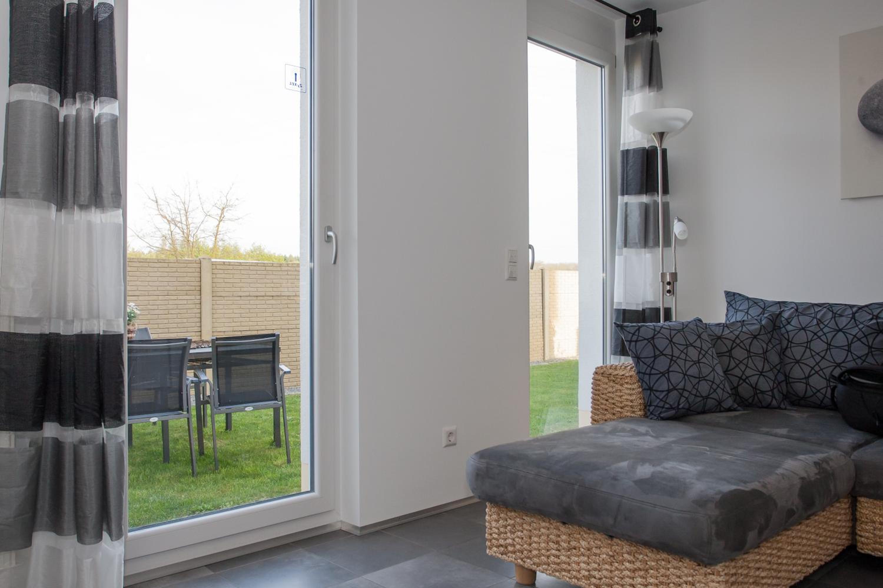 Apartment A - Photo 10