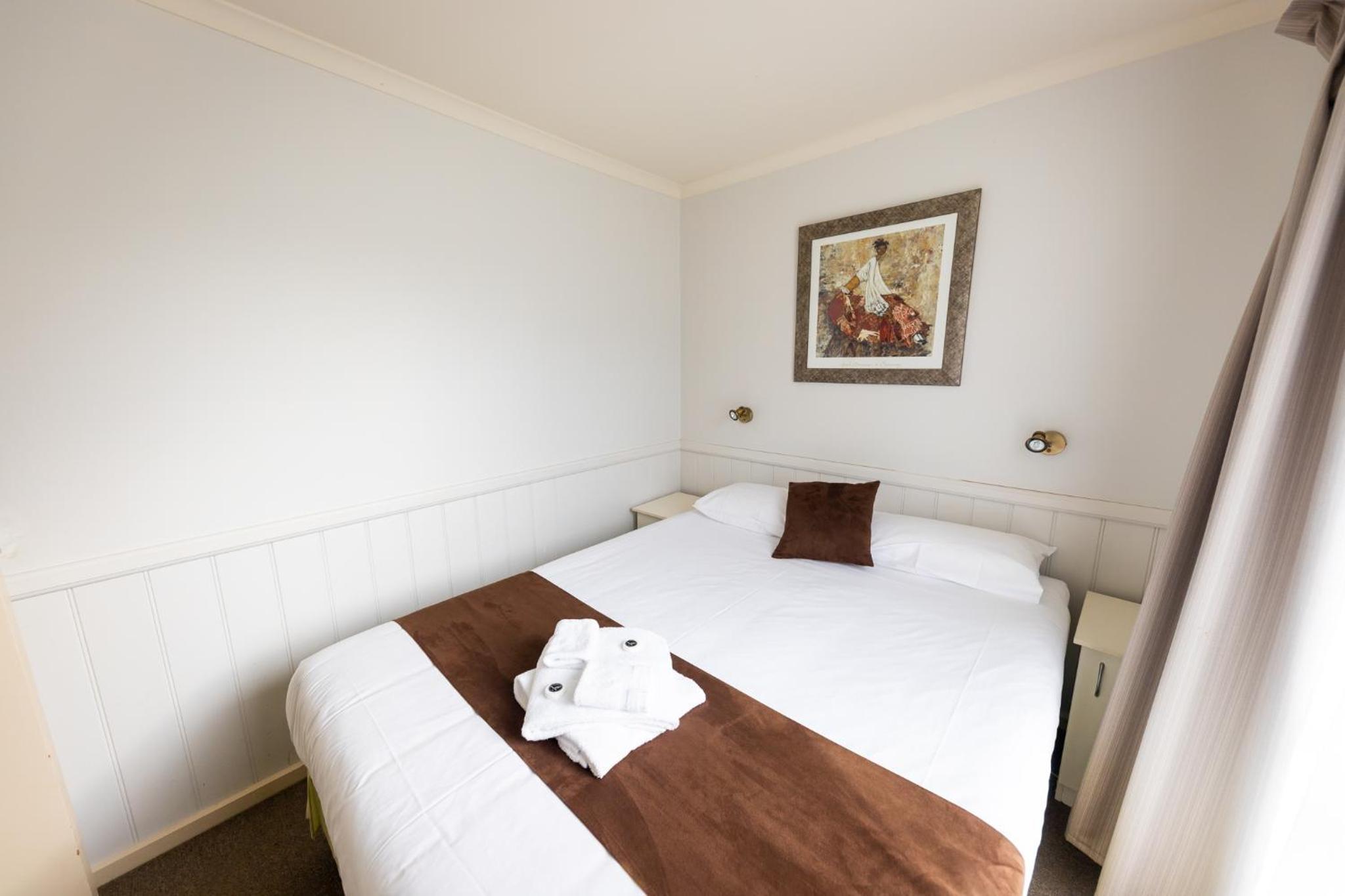 Three-Bedroom Villa photo 1