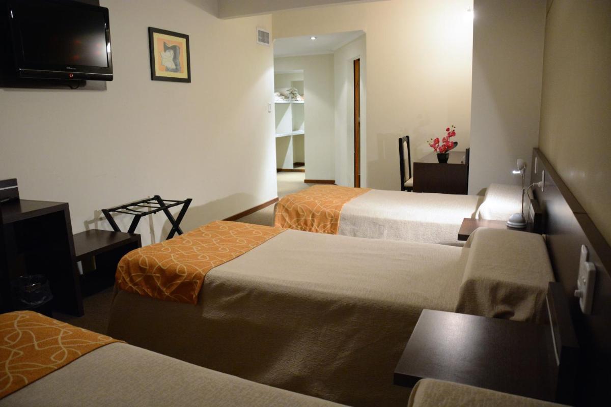Standard Triple Room photo 3