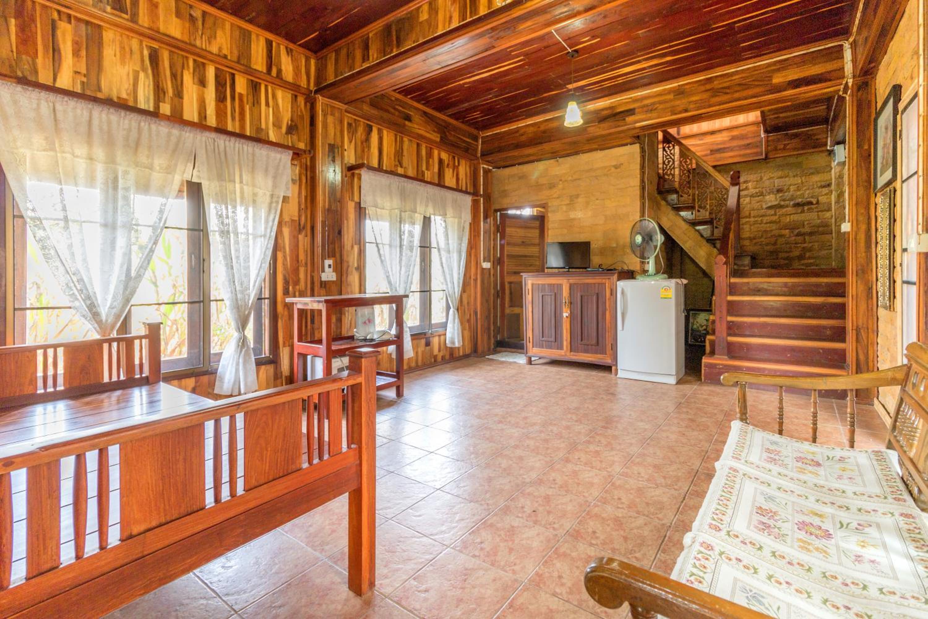 Two-Bedroom Cottage photo 3