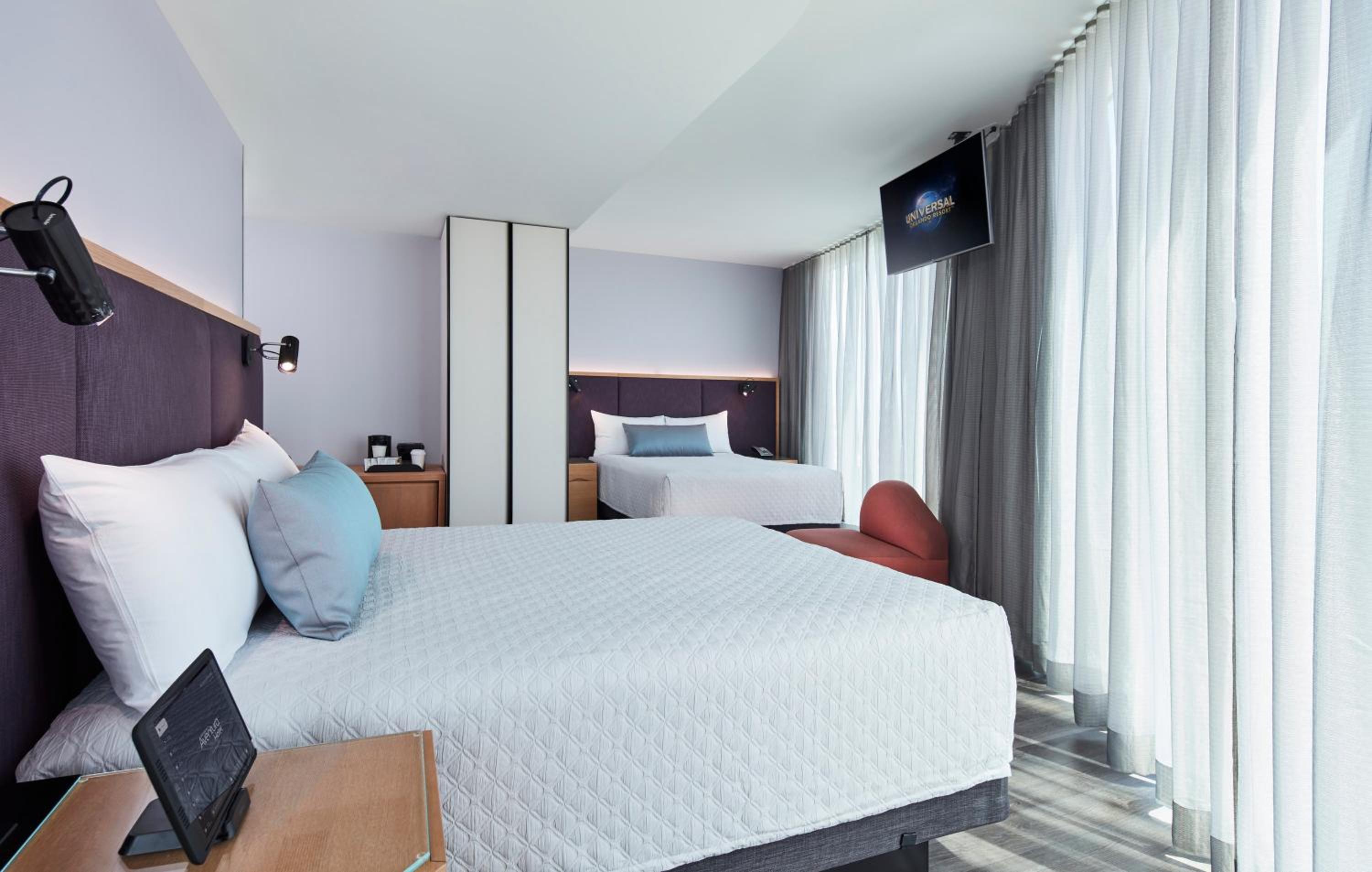 Deluxe Queen Room with Two Queen Beds (Includes Early Park Admission*) - Photo 1