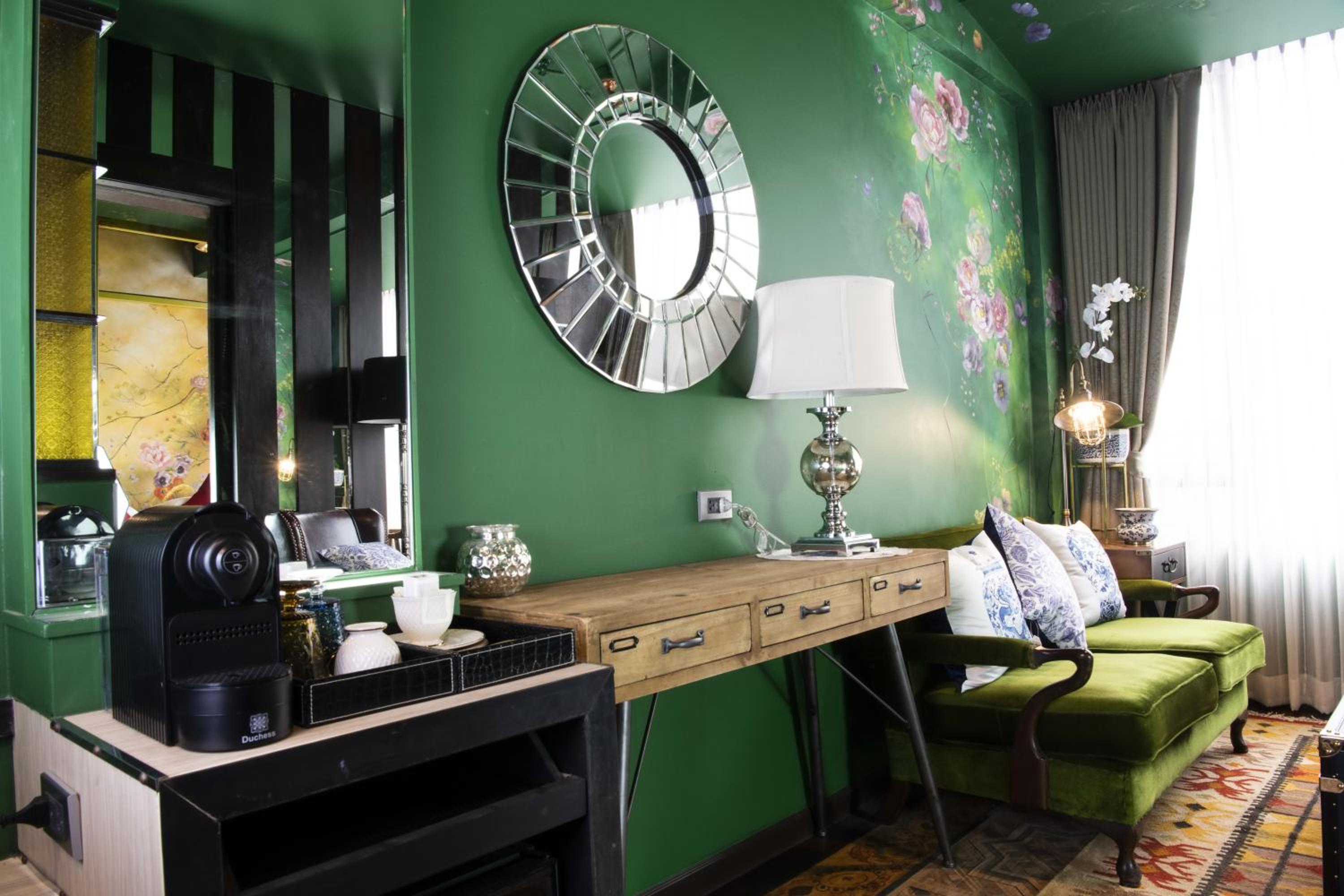 Executive Suite photo 2