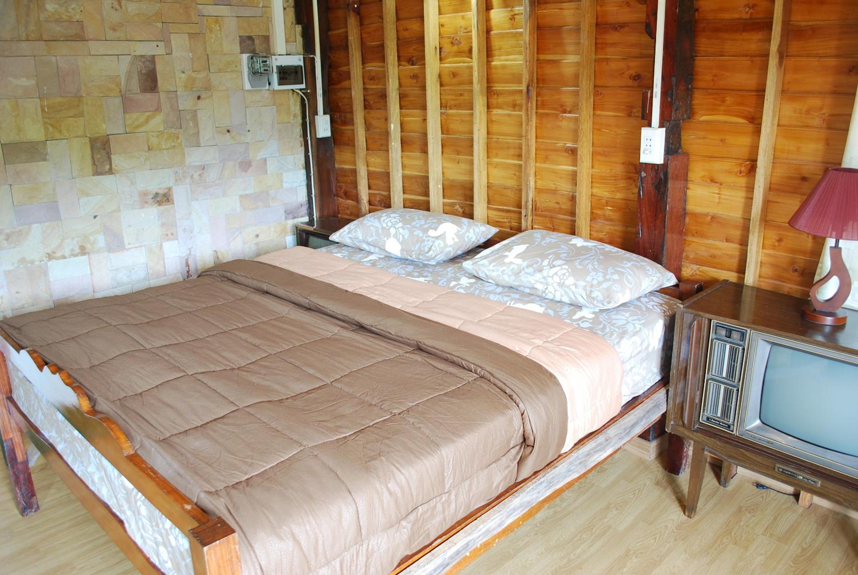 Deluxe Cottage photo 1