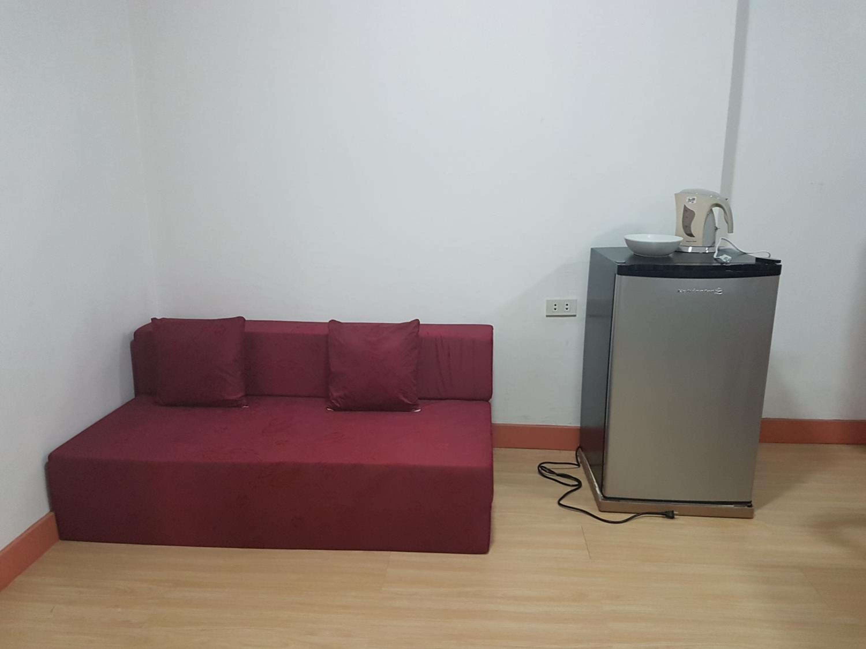 Deluxe Family Suite - Photo 3