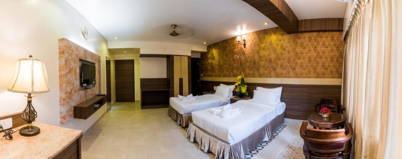 Deluxe Double or Twin Room - Photo 5