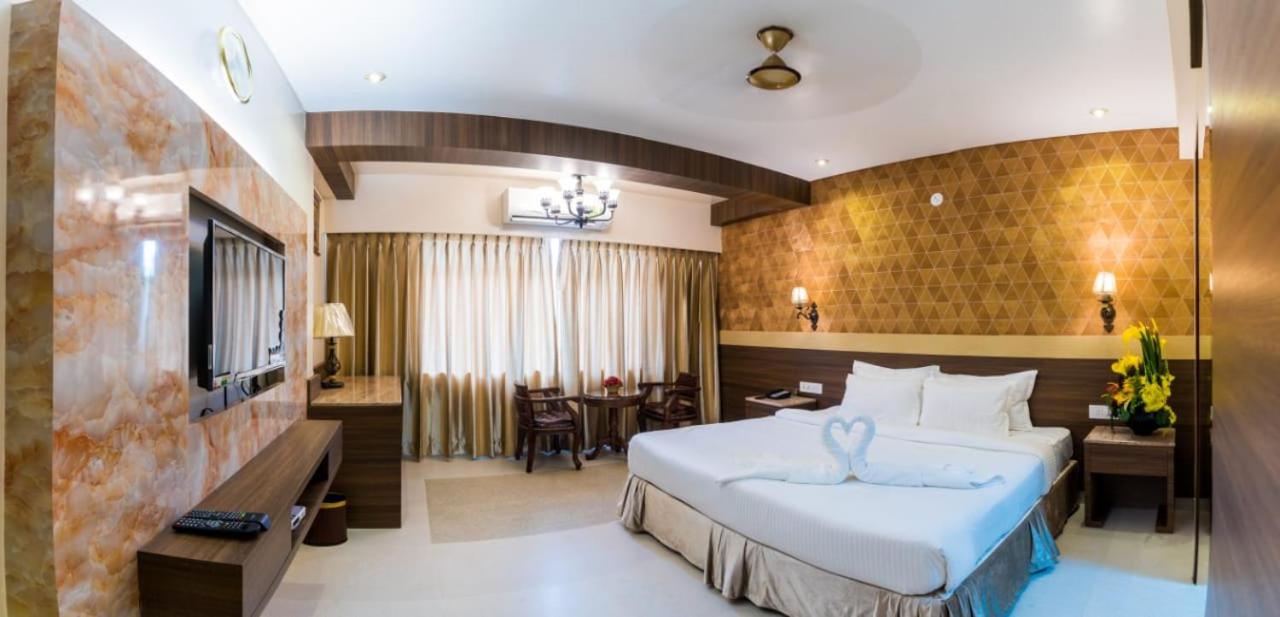 Deluxe Double or Twin Room - Photo 3