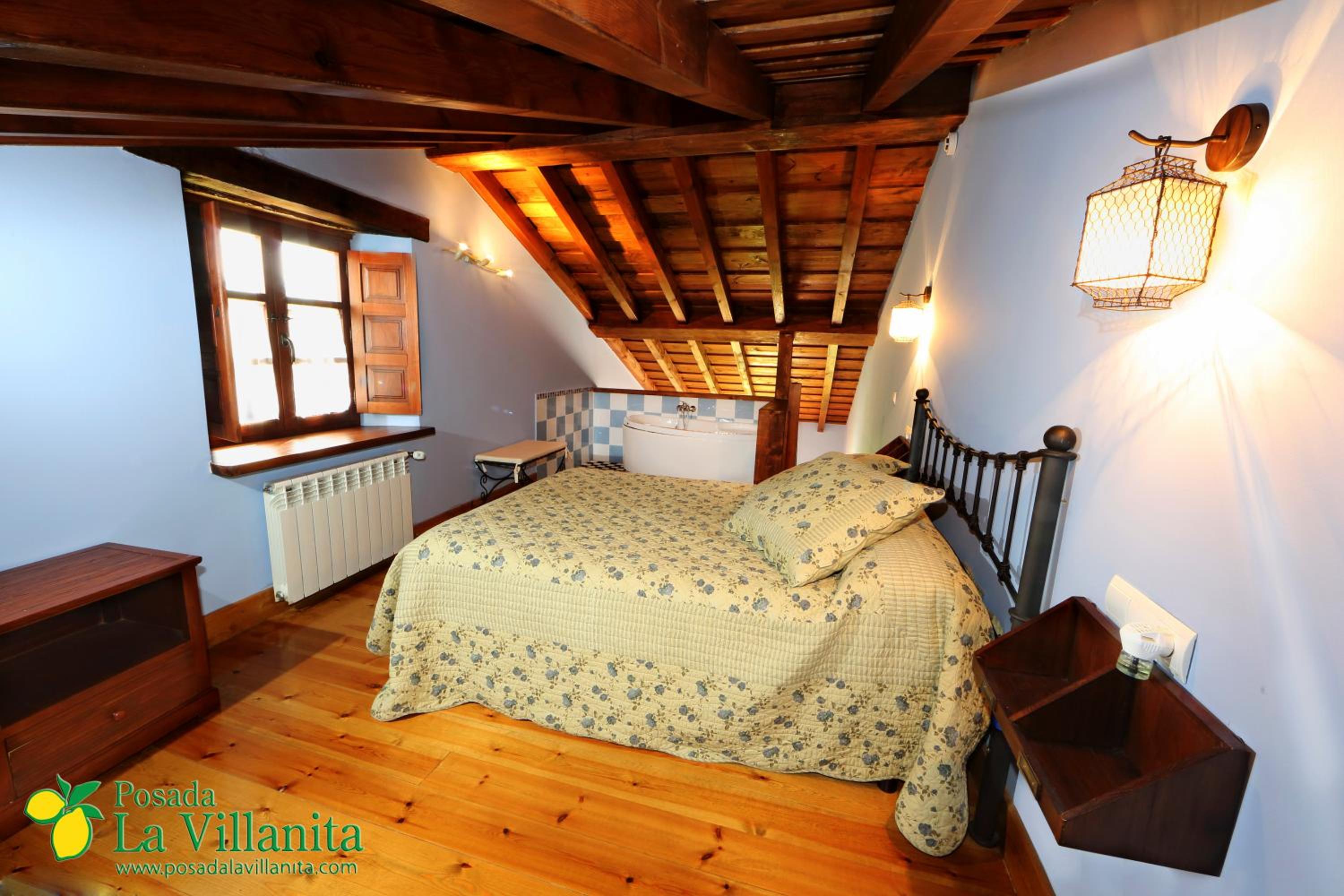 Suite Queen con Bañera de Hidromasaje