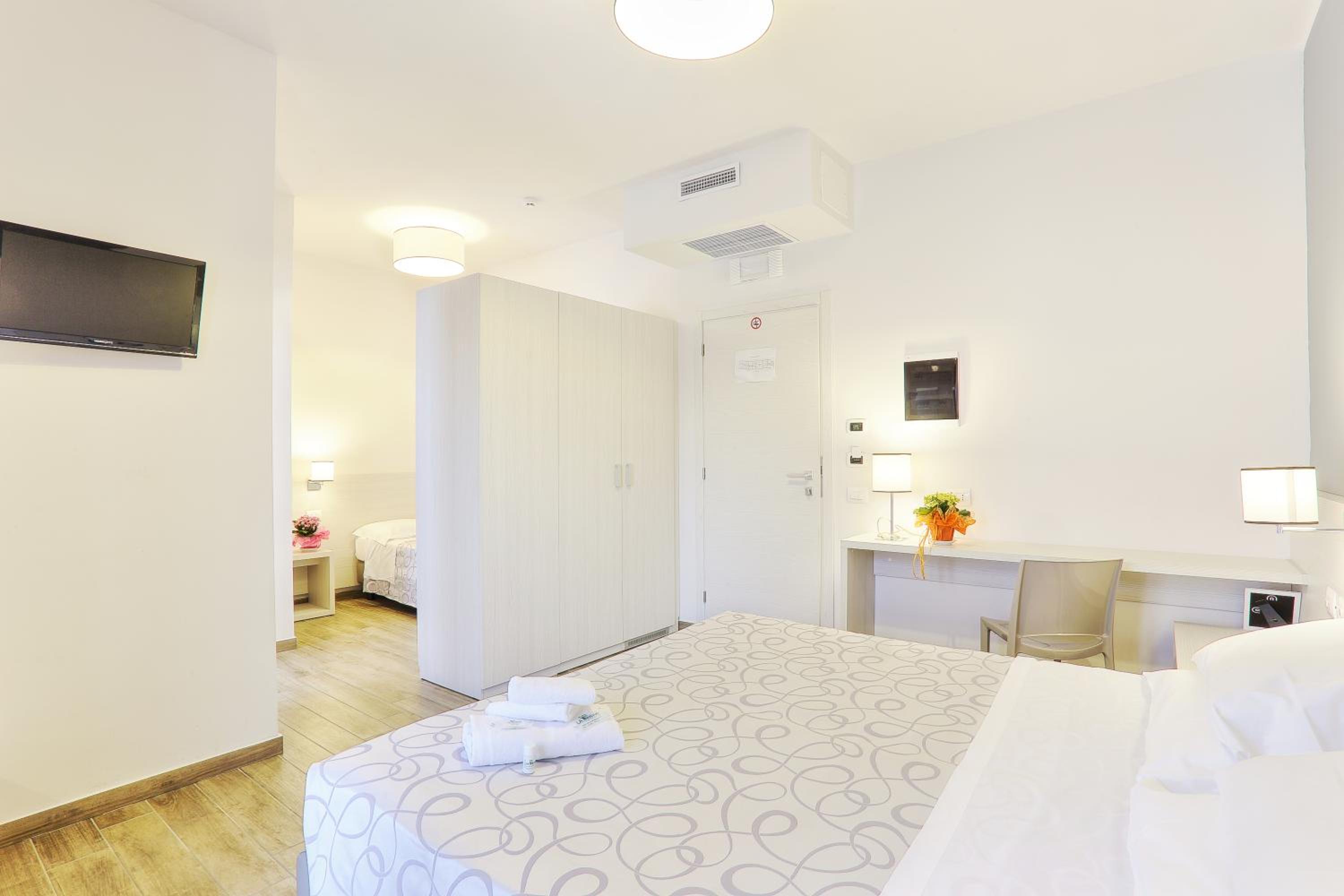 Triple Room photo 3