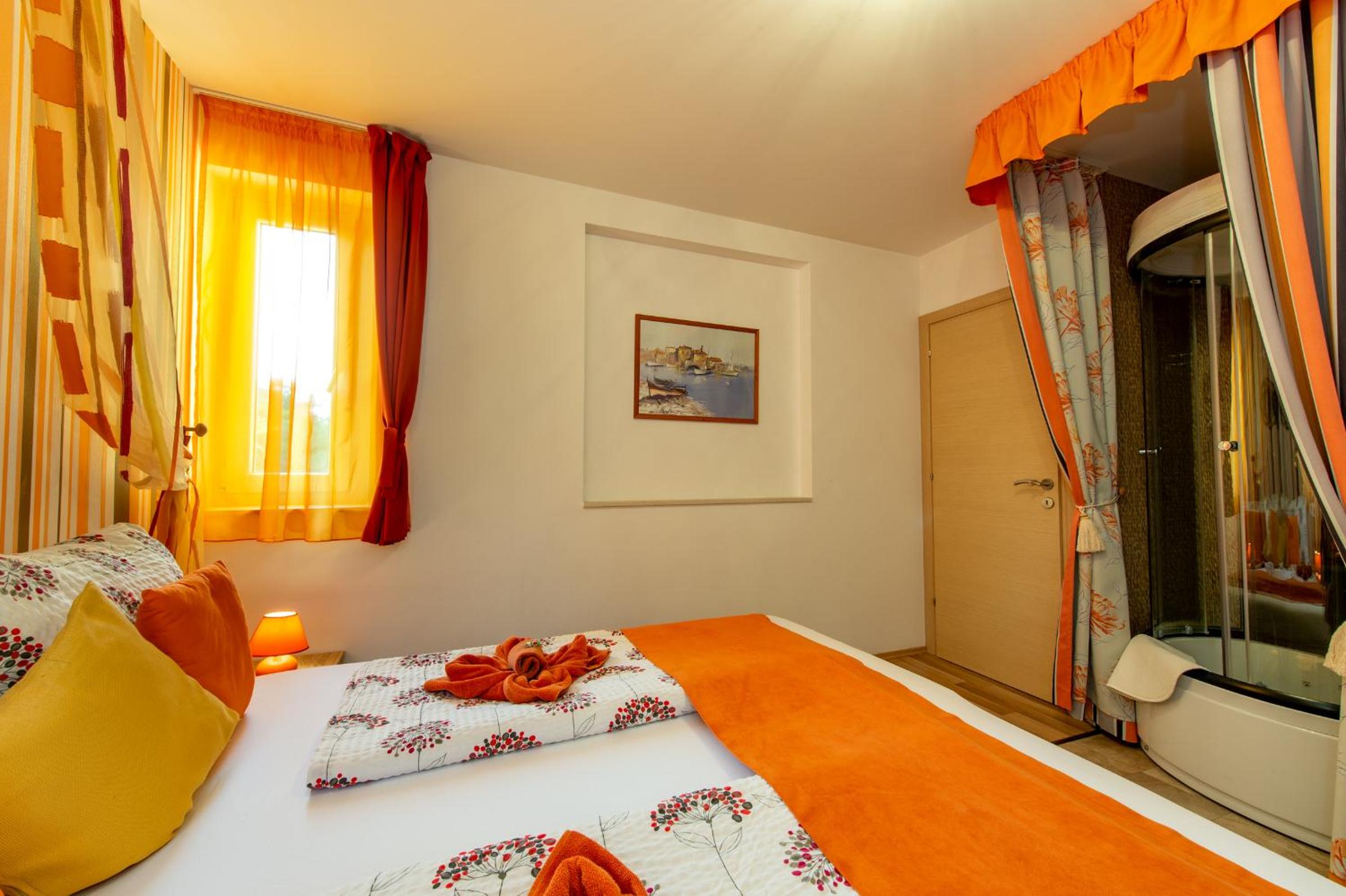 Executive Three-Bedroom Apartment with Balcony and Sea View