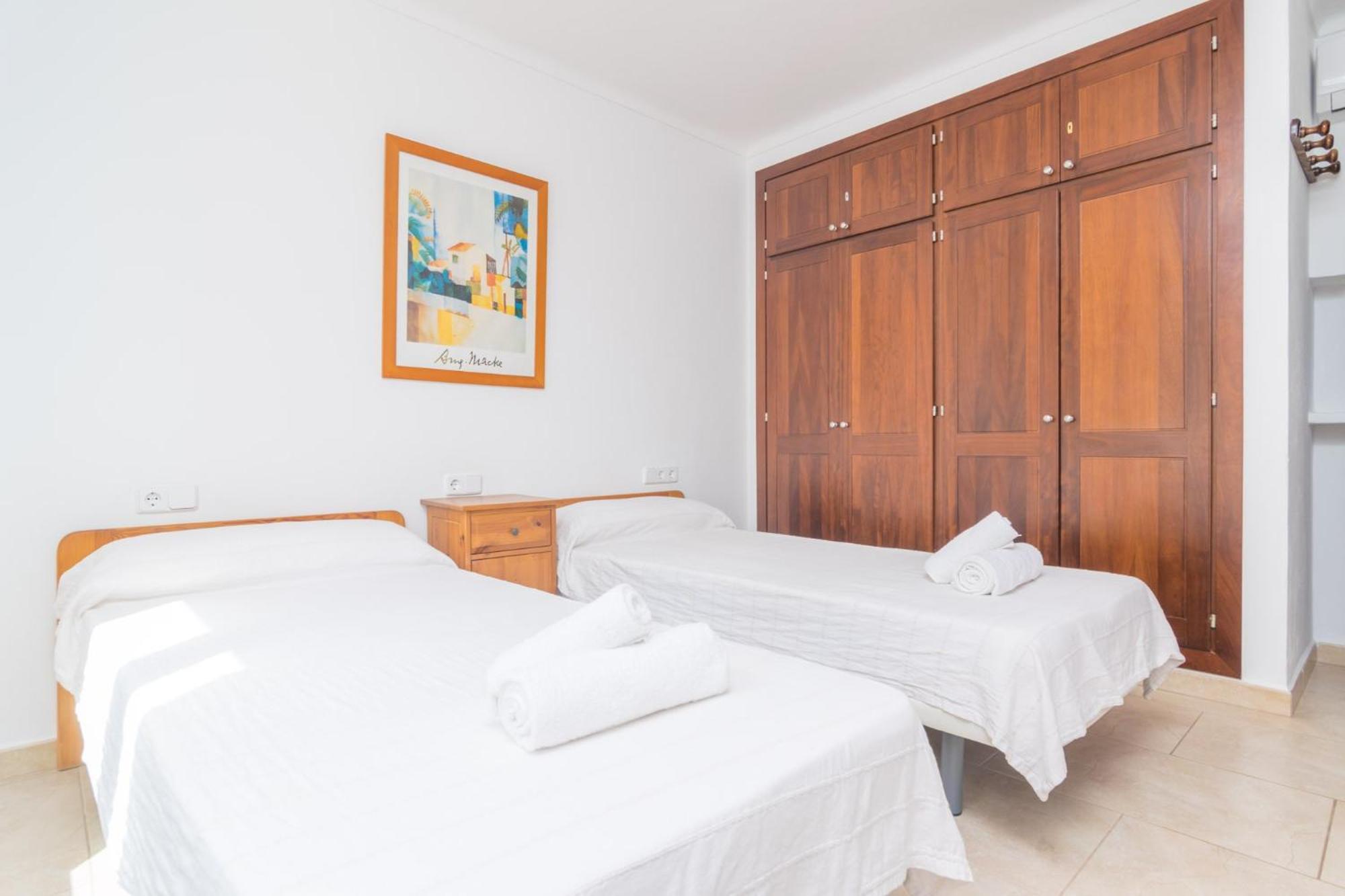 Villa de Cuatro Habitaciones