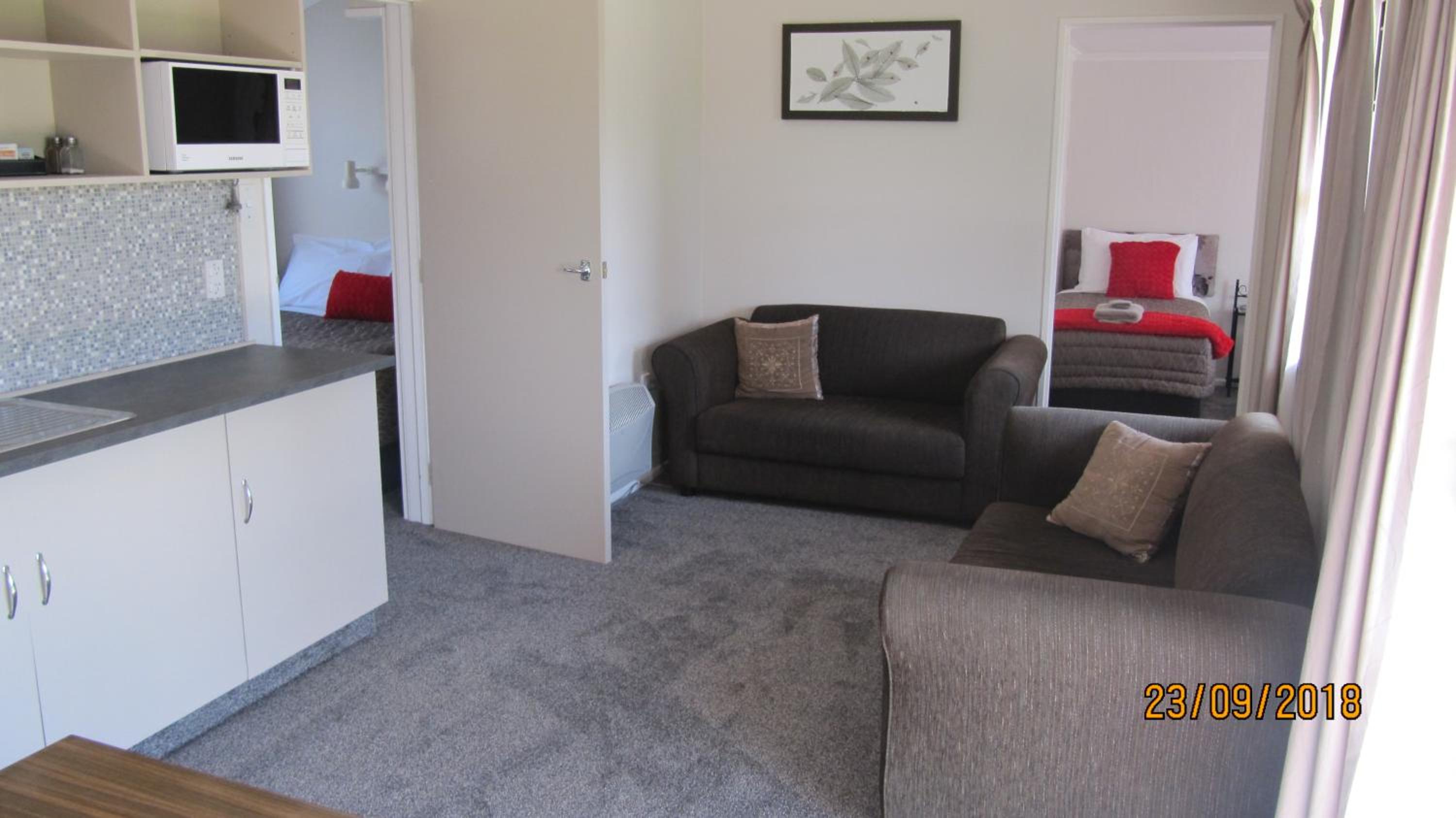 Family Two-Bedroom Suite - Photo 9