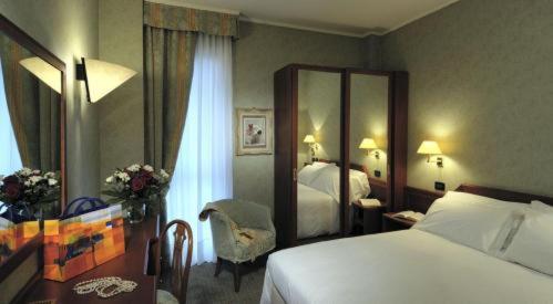 Classic Double Room - Photo 1