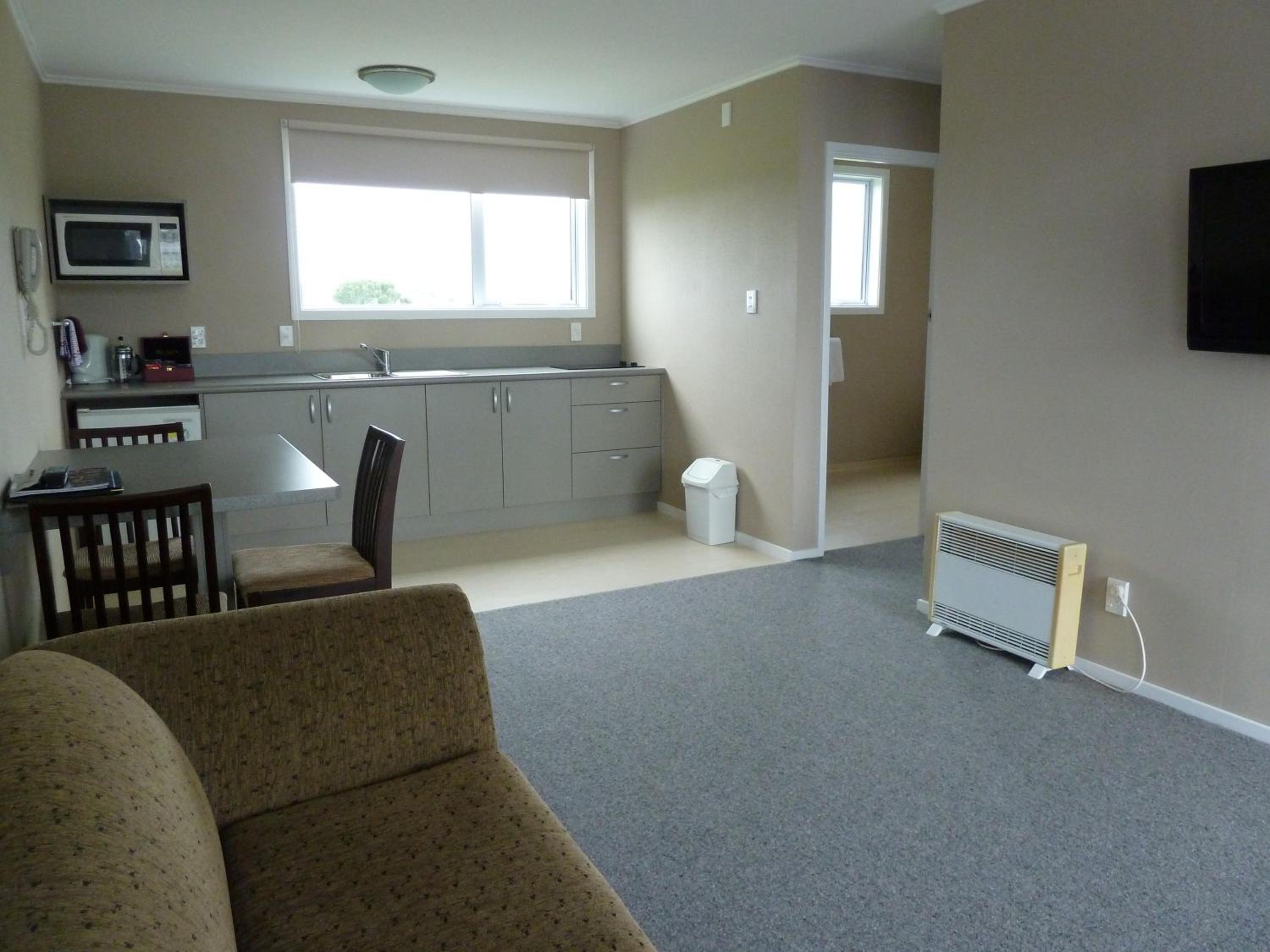 One-Bedroom Apartment (2 Adults) photo 1
