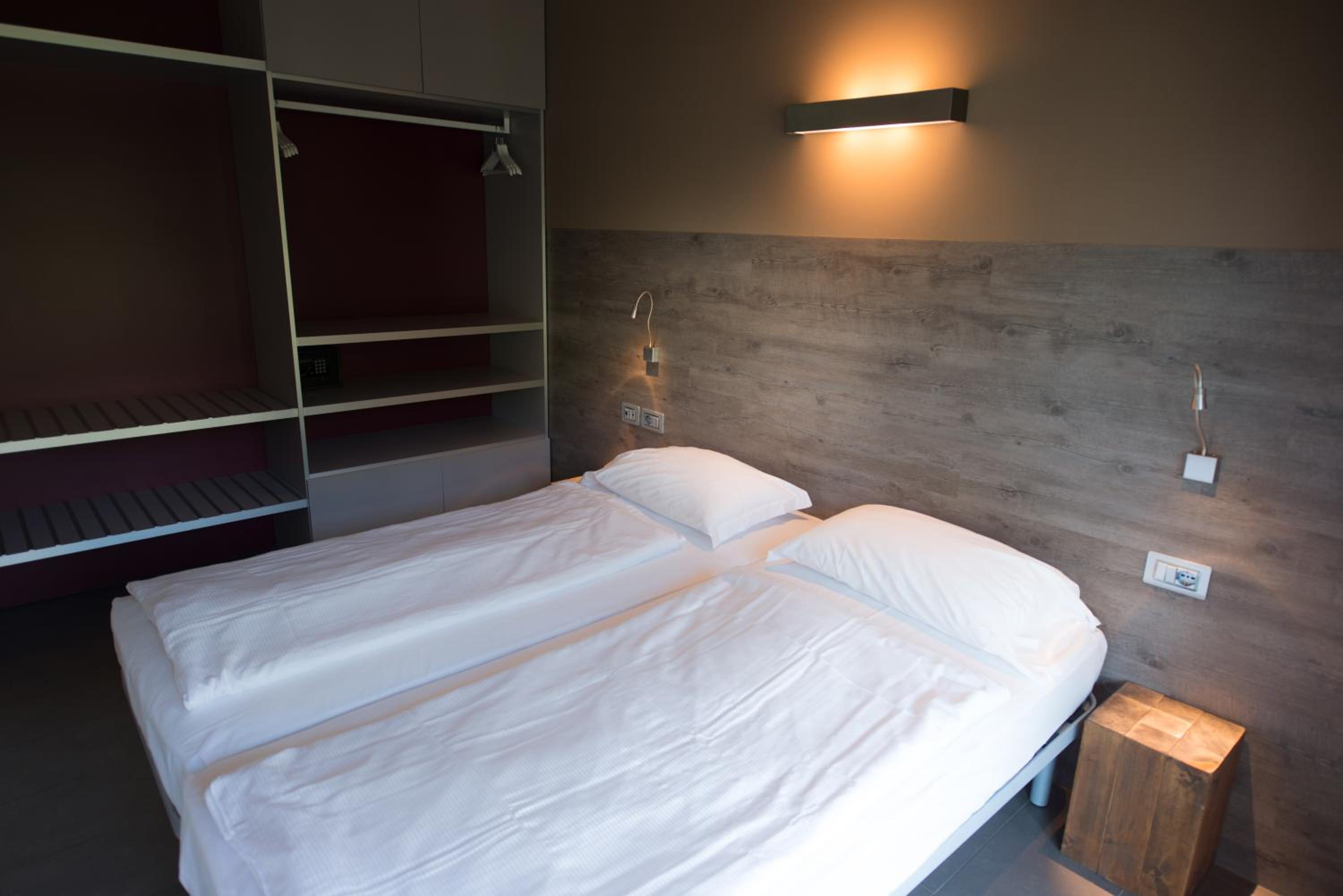 Comfort Apartment - Photo 8