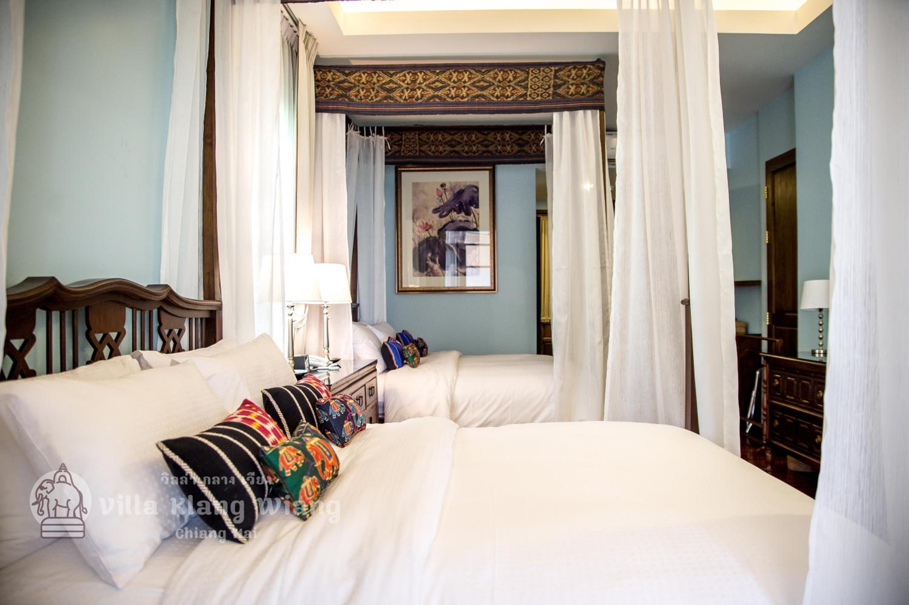 Deluxe Queen Room with Two Queen Beds