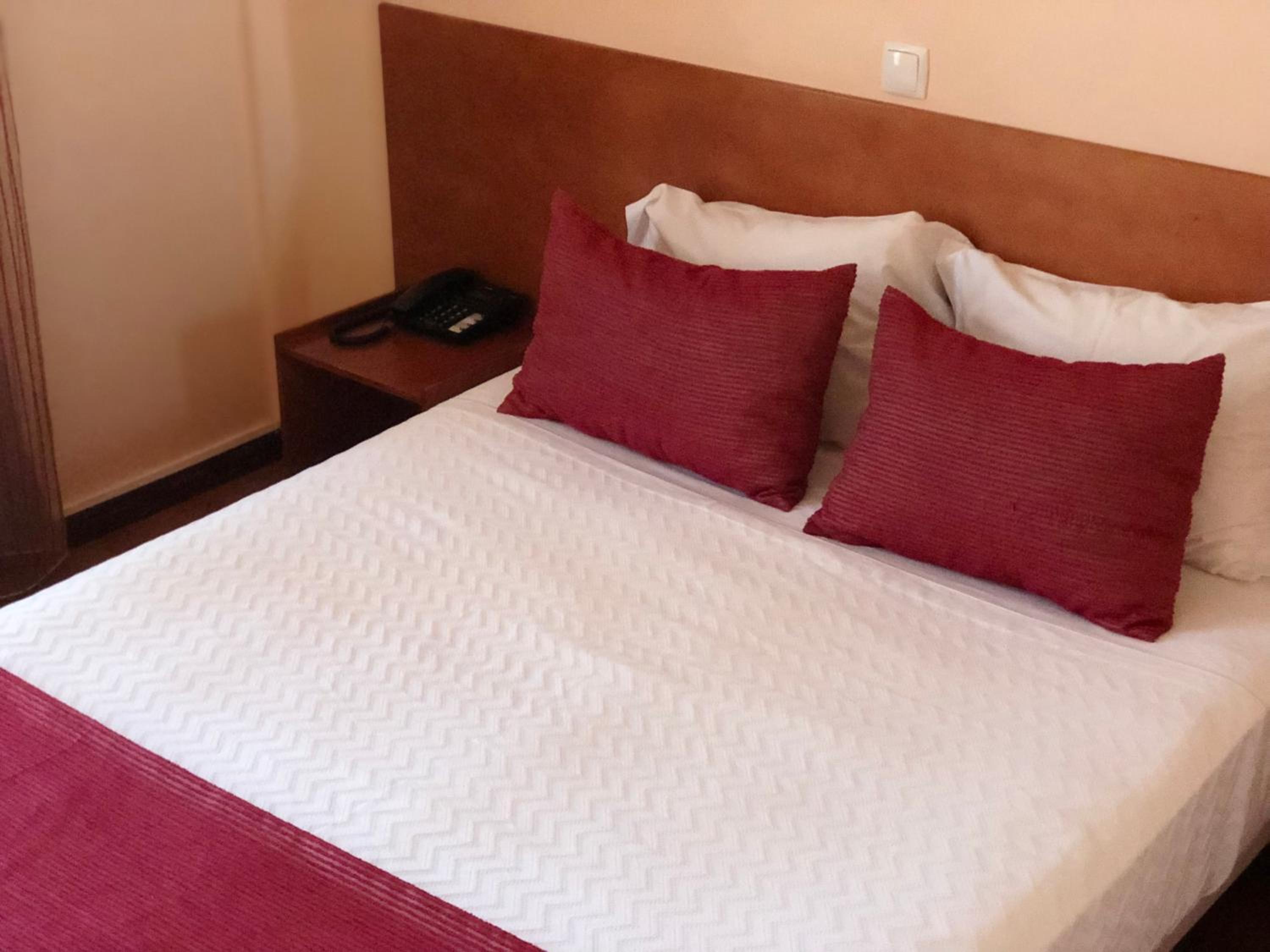 Double Room - Photo 4
