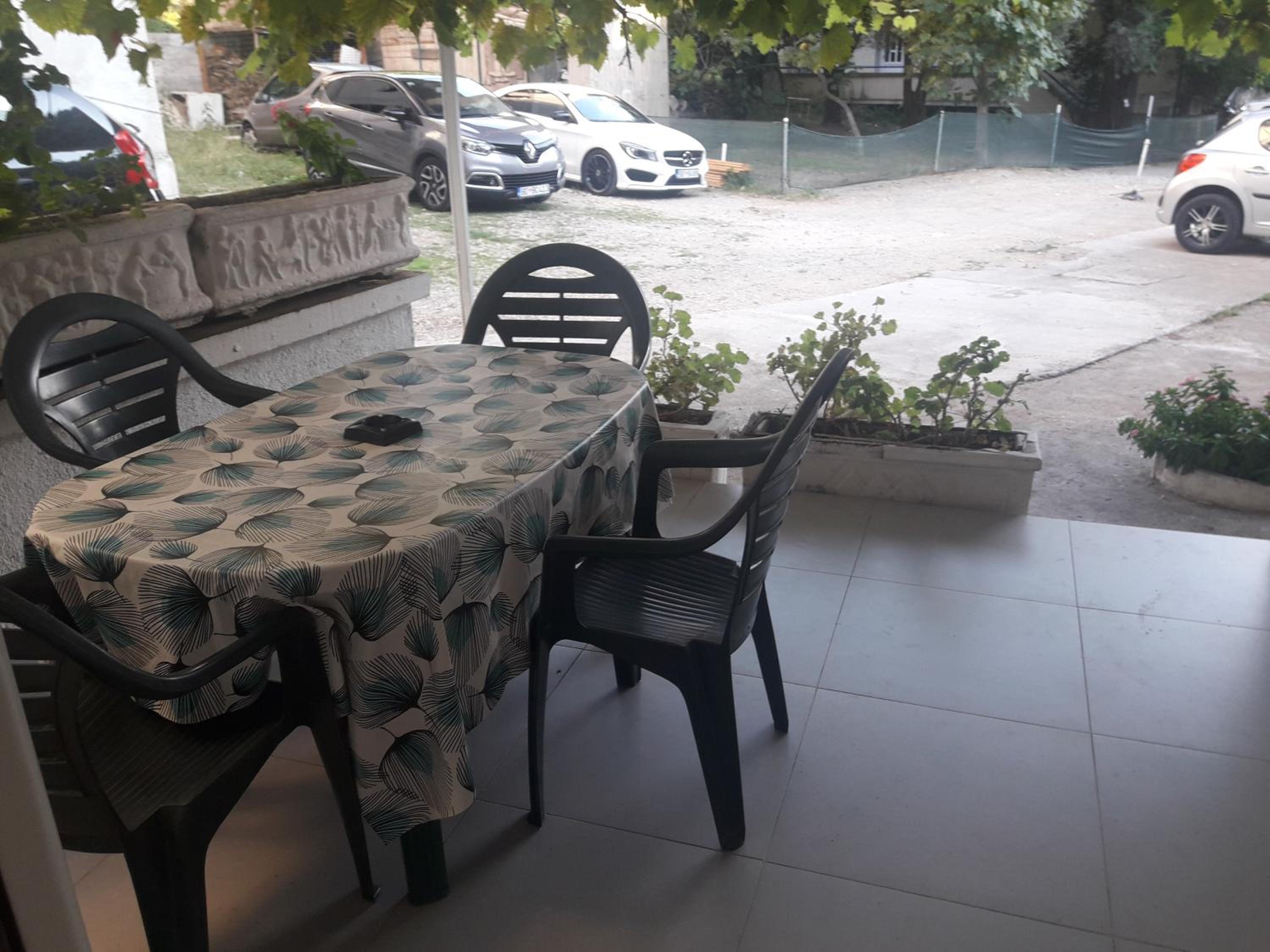 Apartment - Ground Floor photo 3