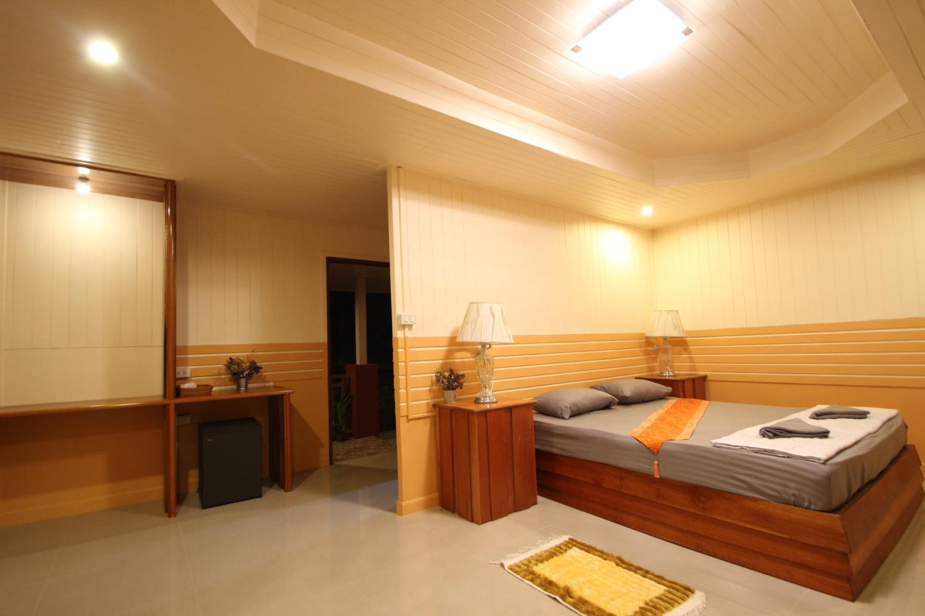 Double Room with Mountain View - Photo 16