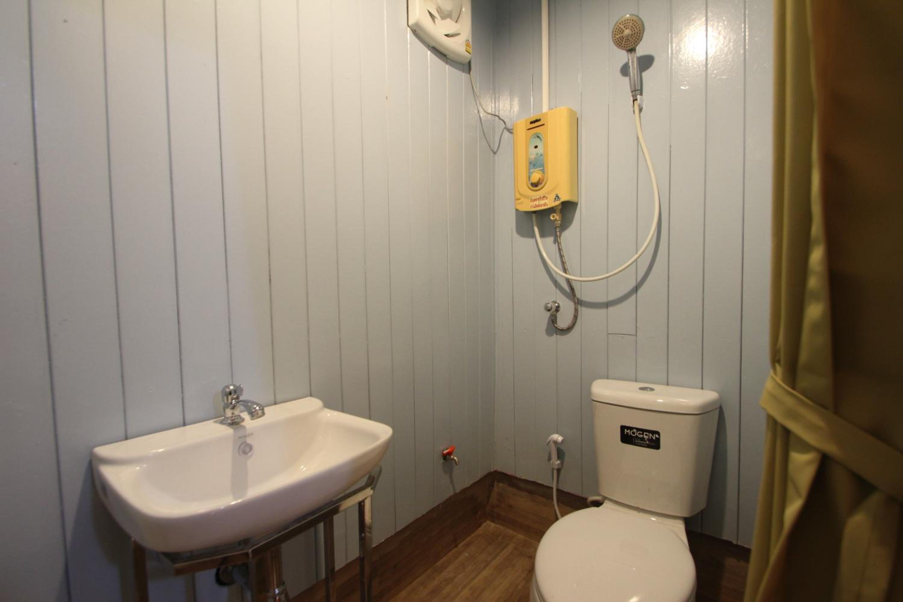 Superior Room - Photo 6
