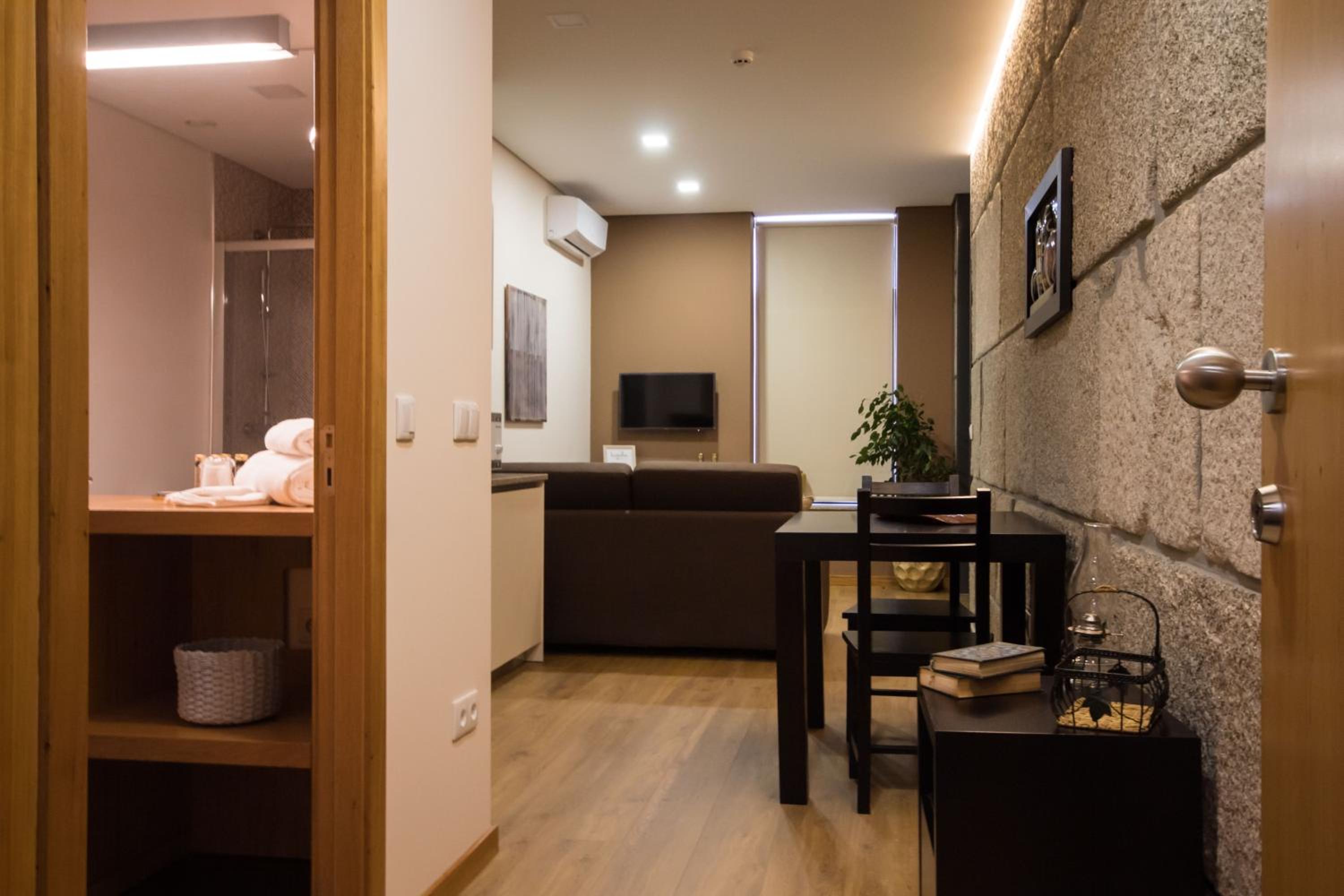 Apartment - Photo 10