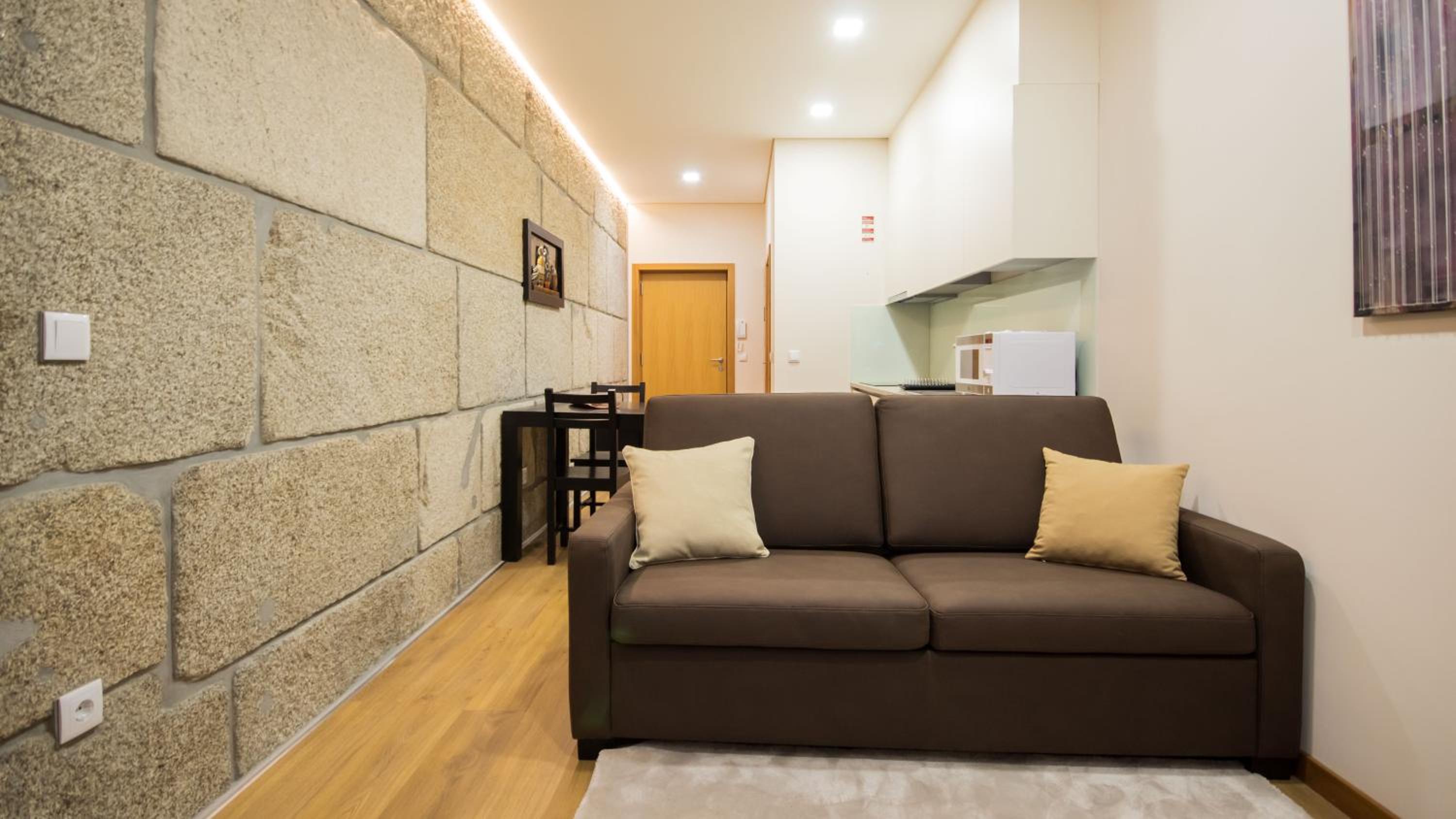 Apartment - Photo 9