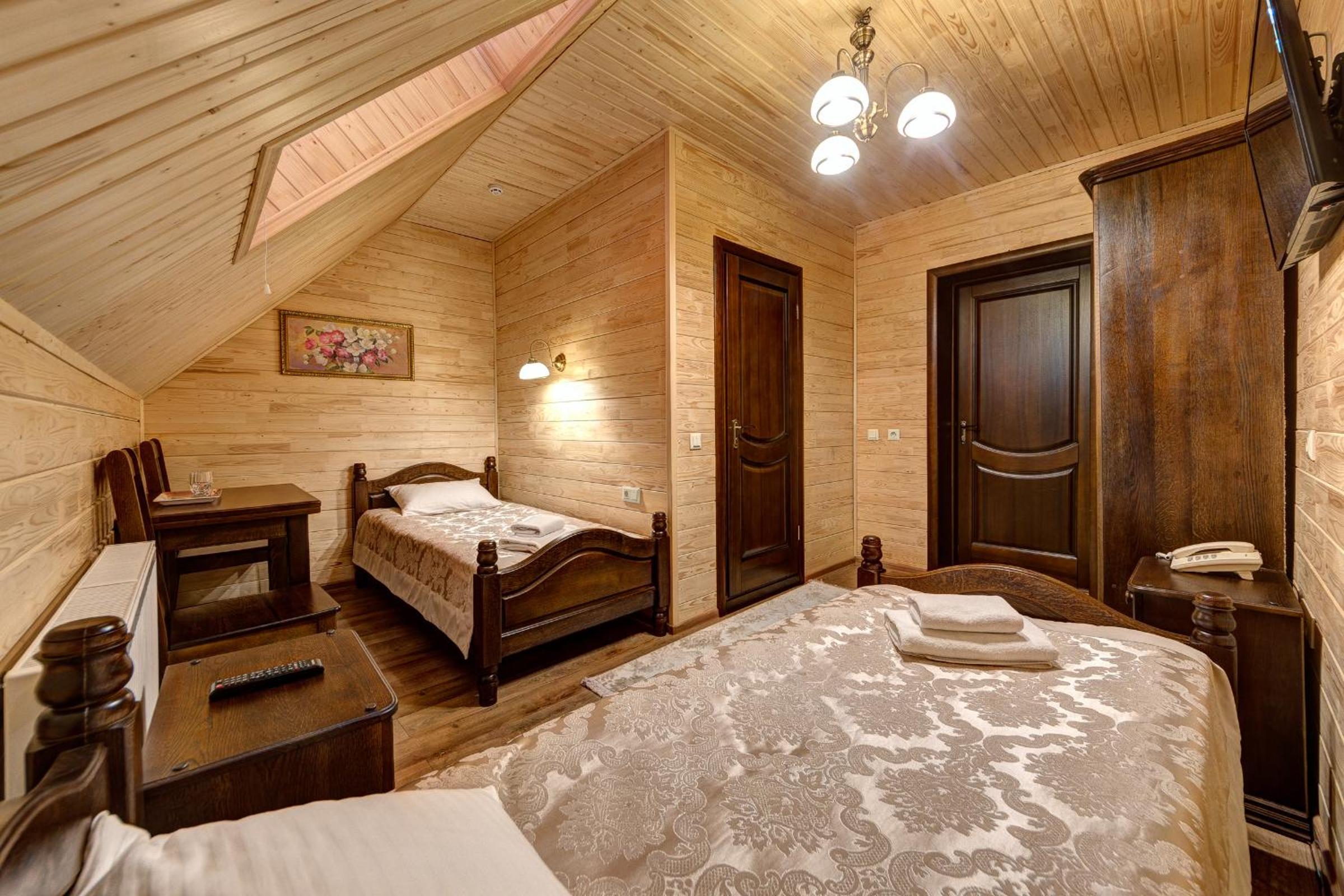 Budget Twin Room photo 3