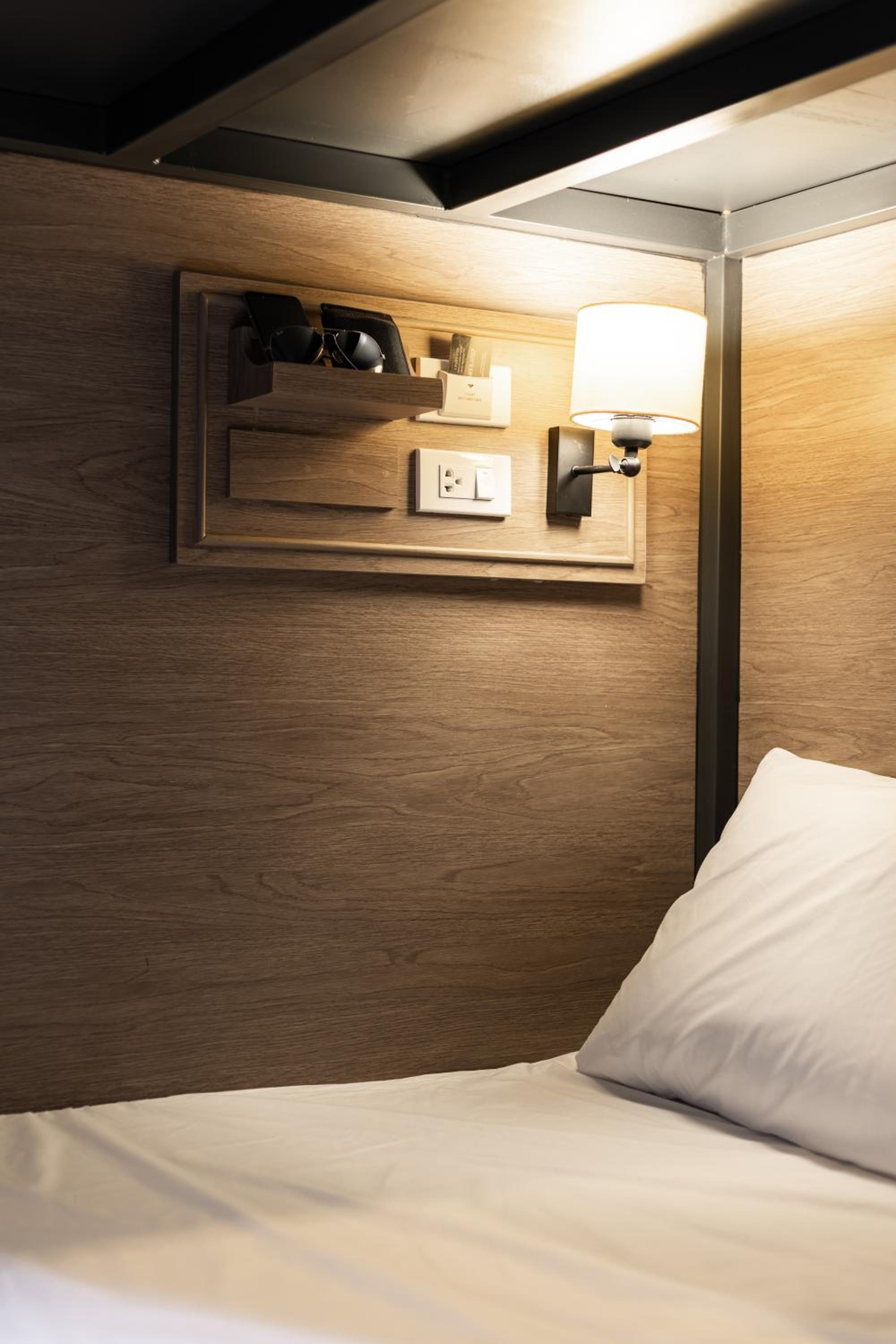 Budget Twin Room photo 3