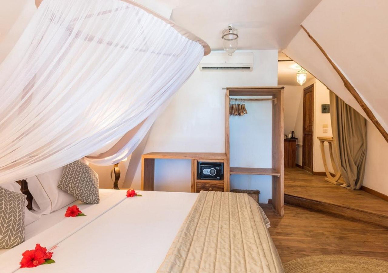 Comfort Triple Room