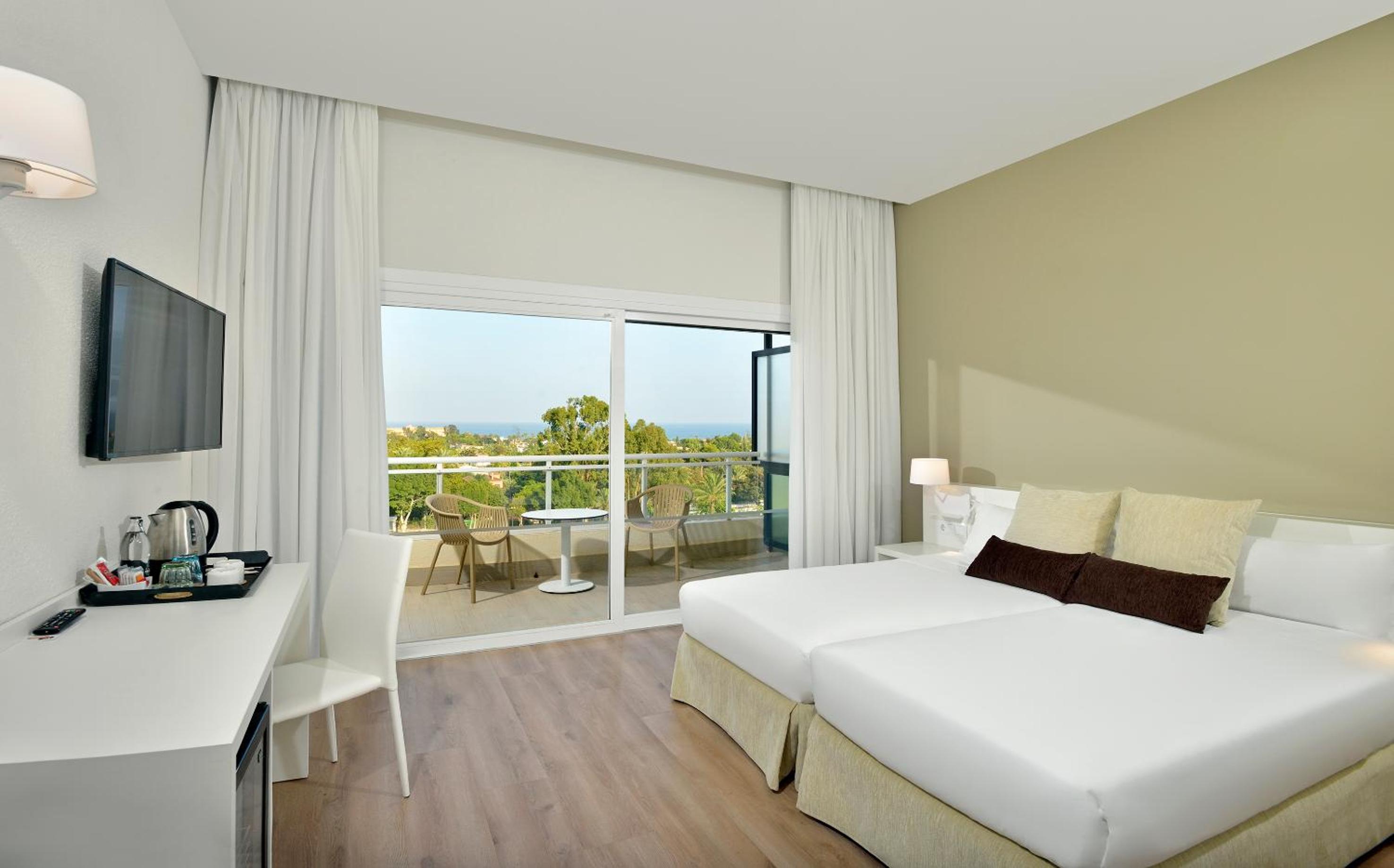 Xtra Sol Suite Sea View thumbnail 6