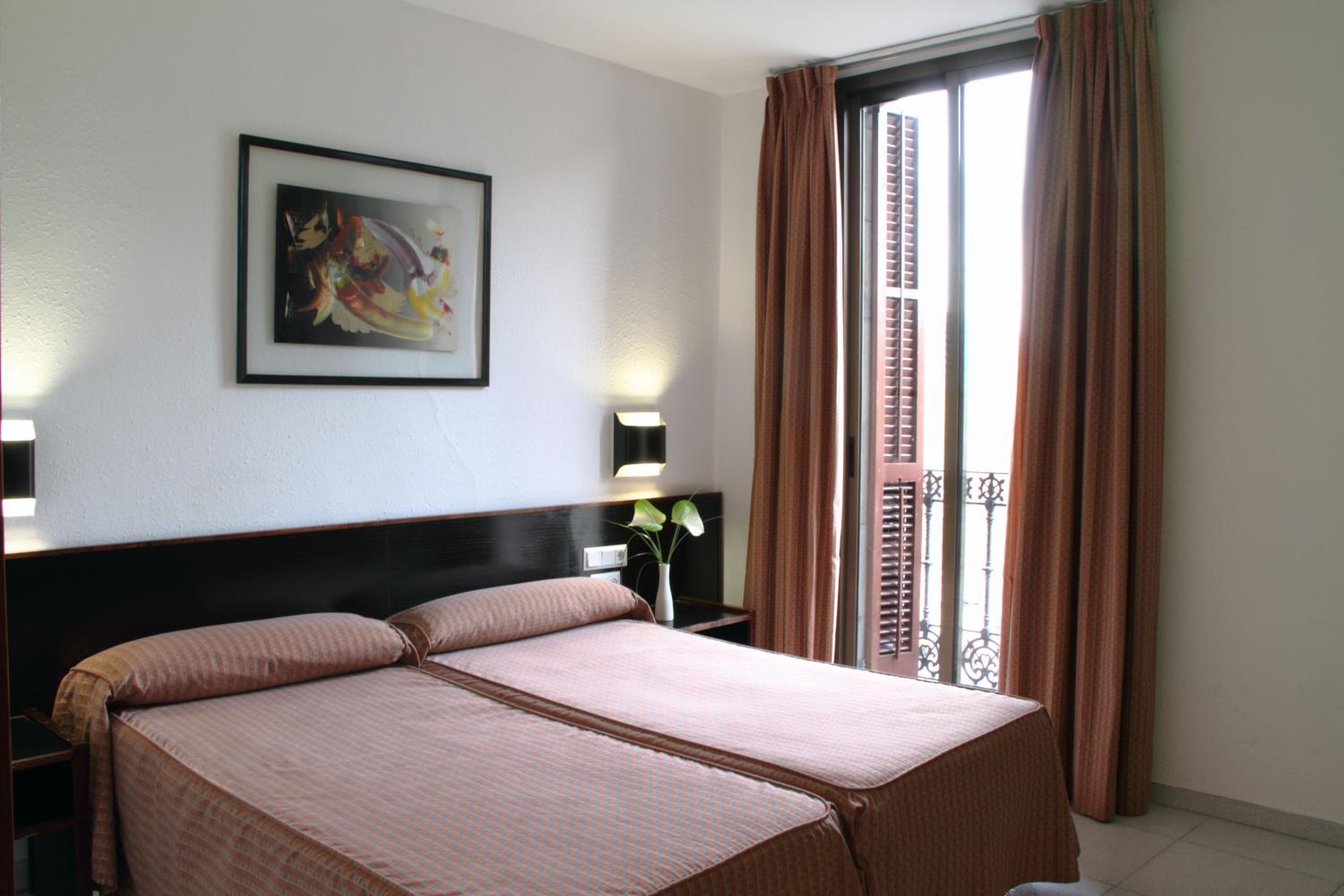Habitación Doble con Balcón y vistas a Montjüic
