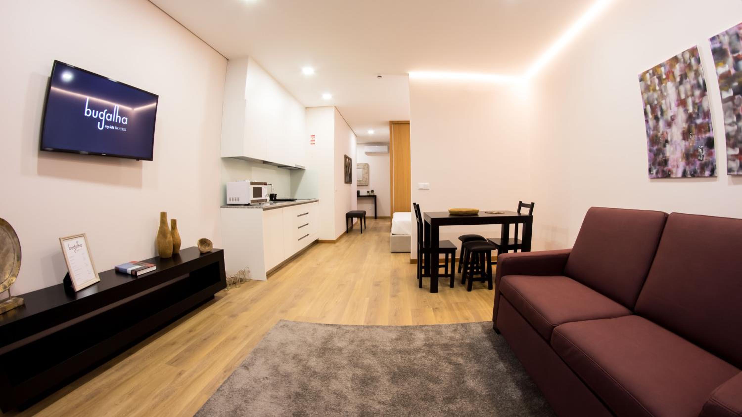 Apartment - Photo 4