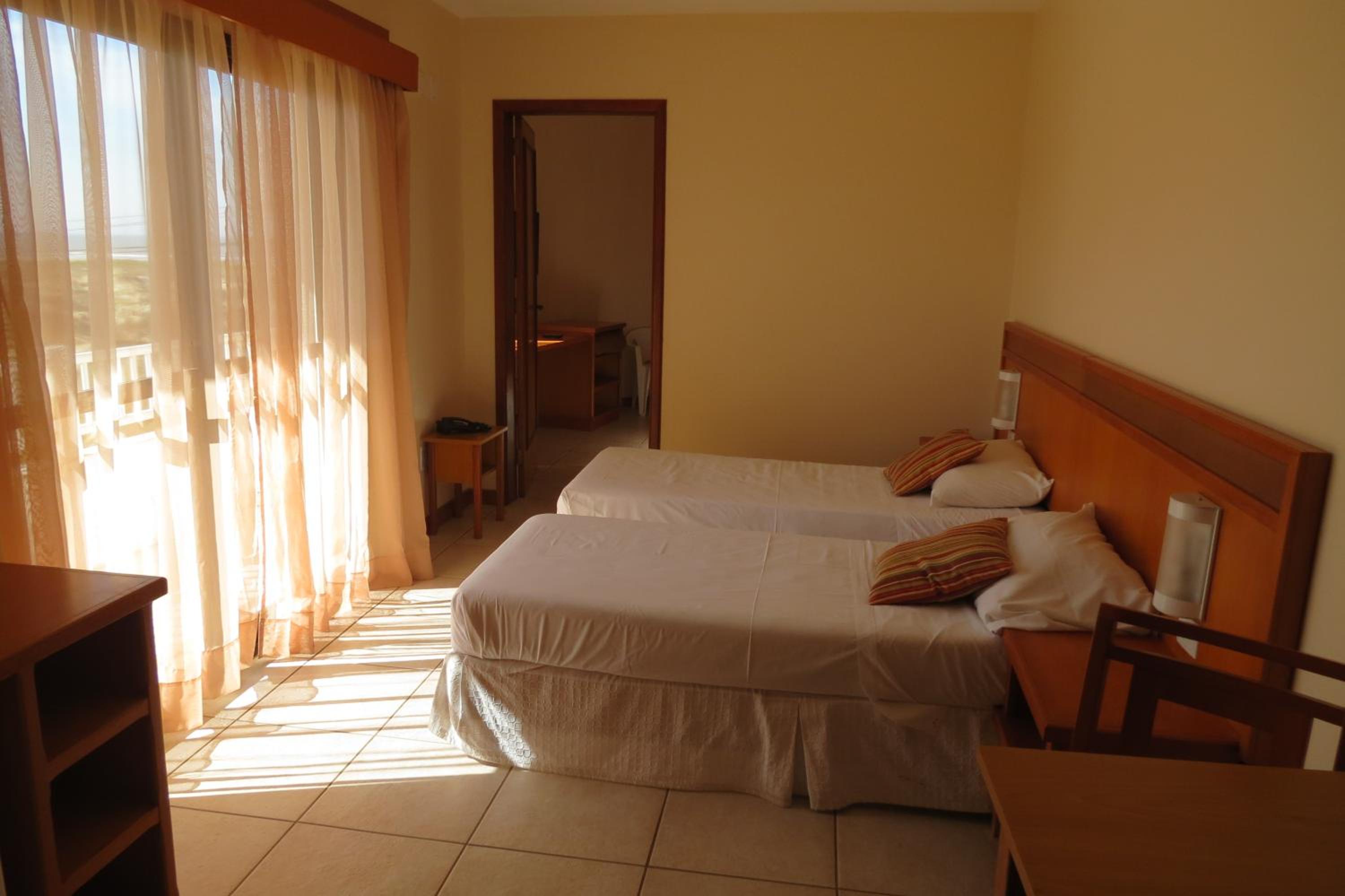 Standard Triple Room with City View photo 3