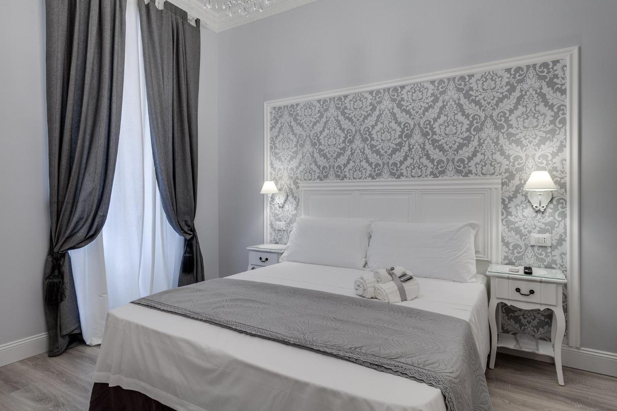 Superior Triple Room photo 2