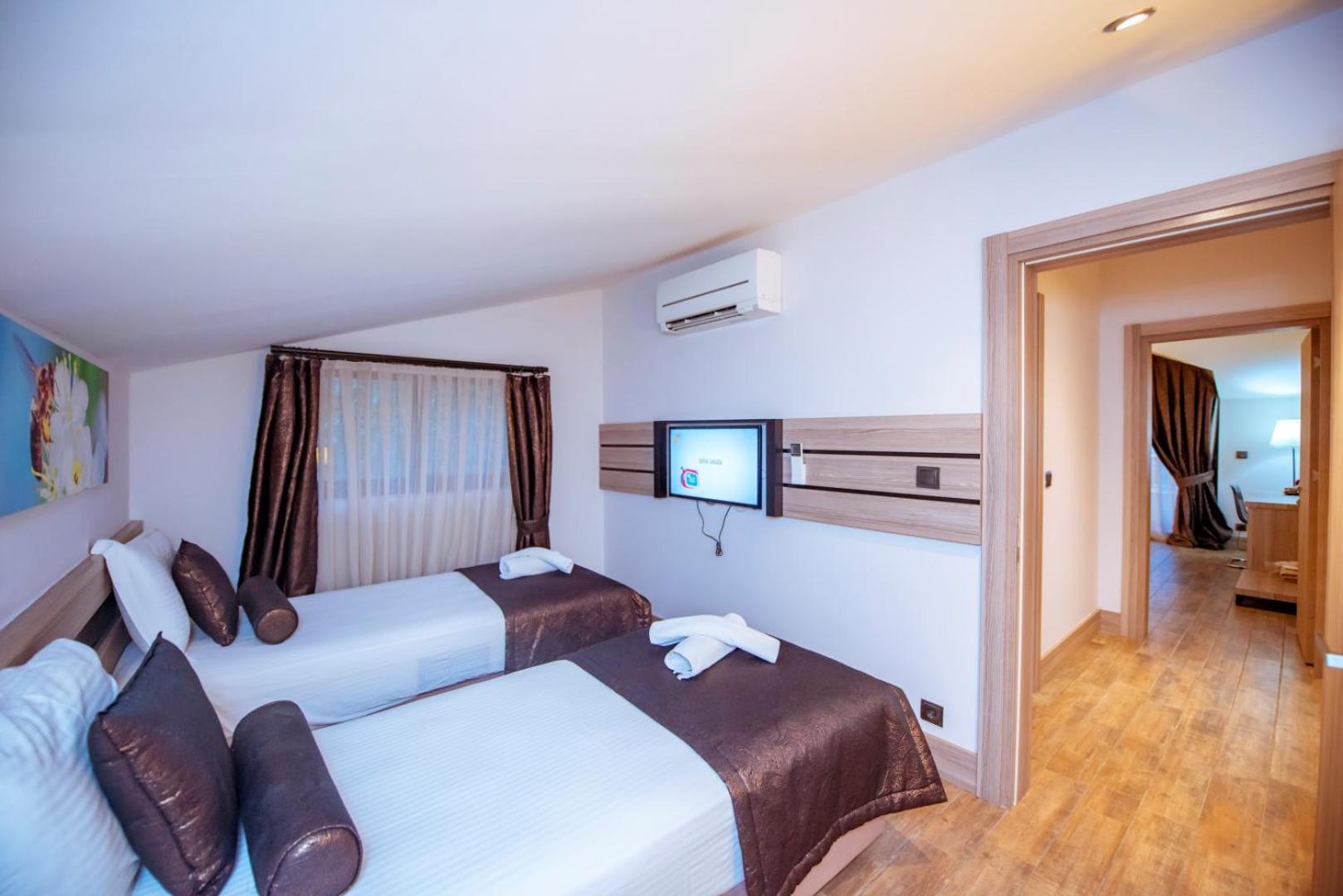 Quadruple Room with Sea View photo 3