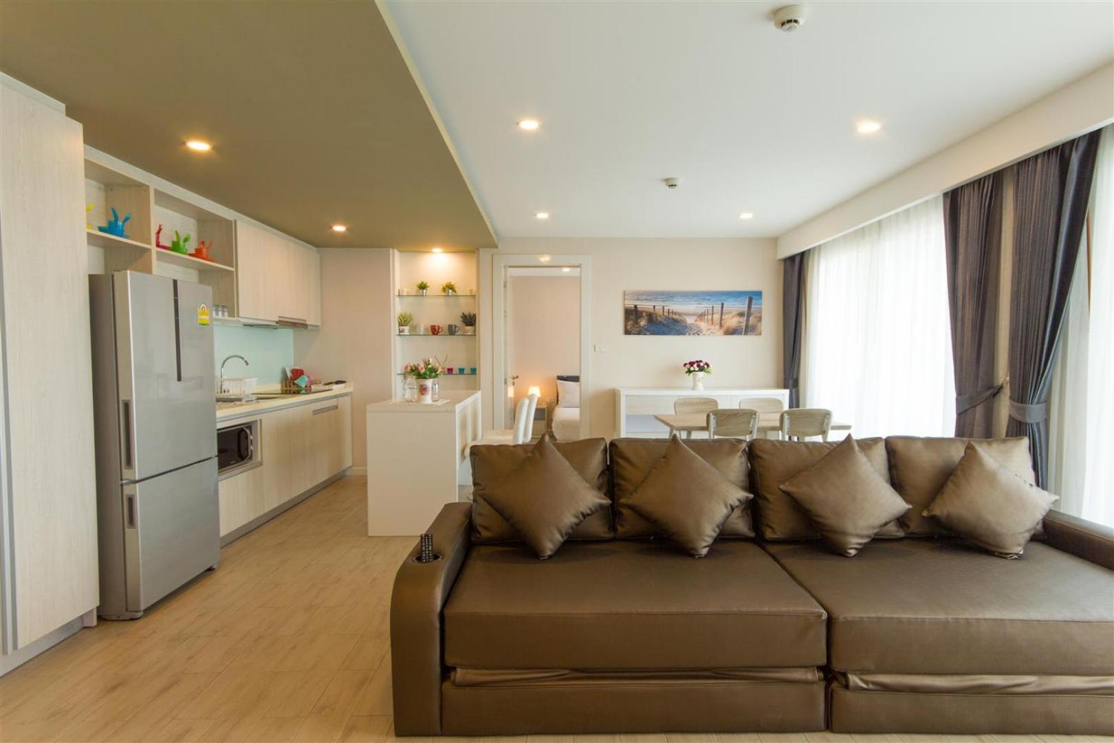 Two-Bedroom Apartment - Photo 3