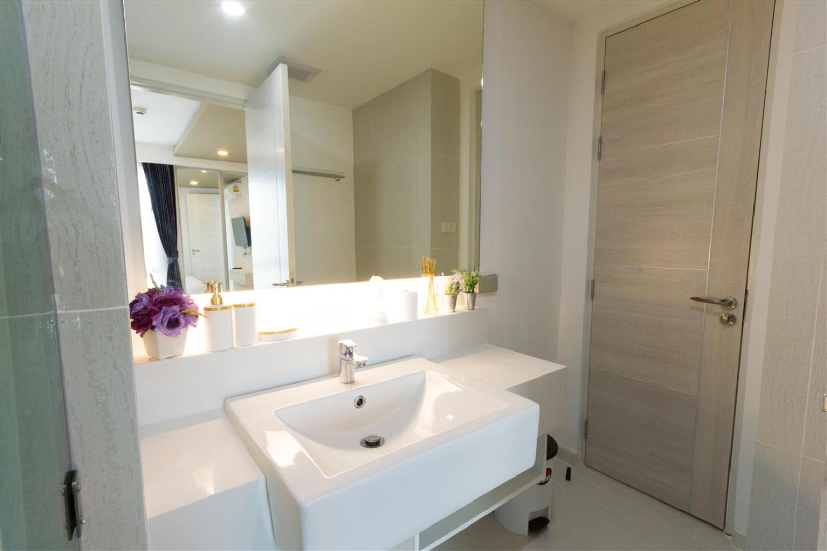 Two-Bedroom Apartment - Photo 13