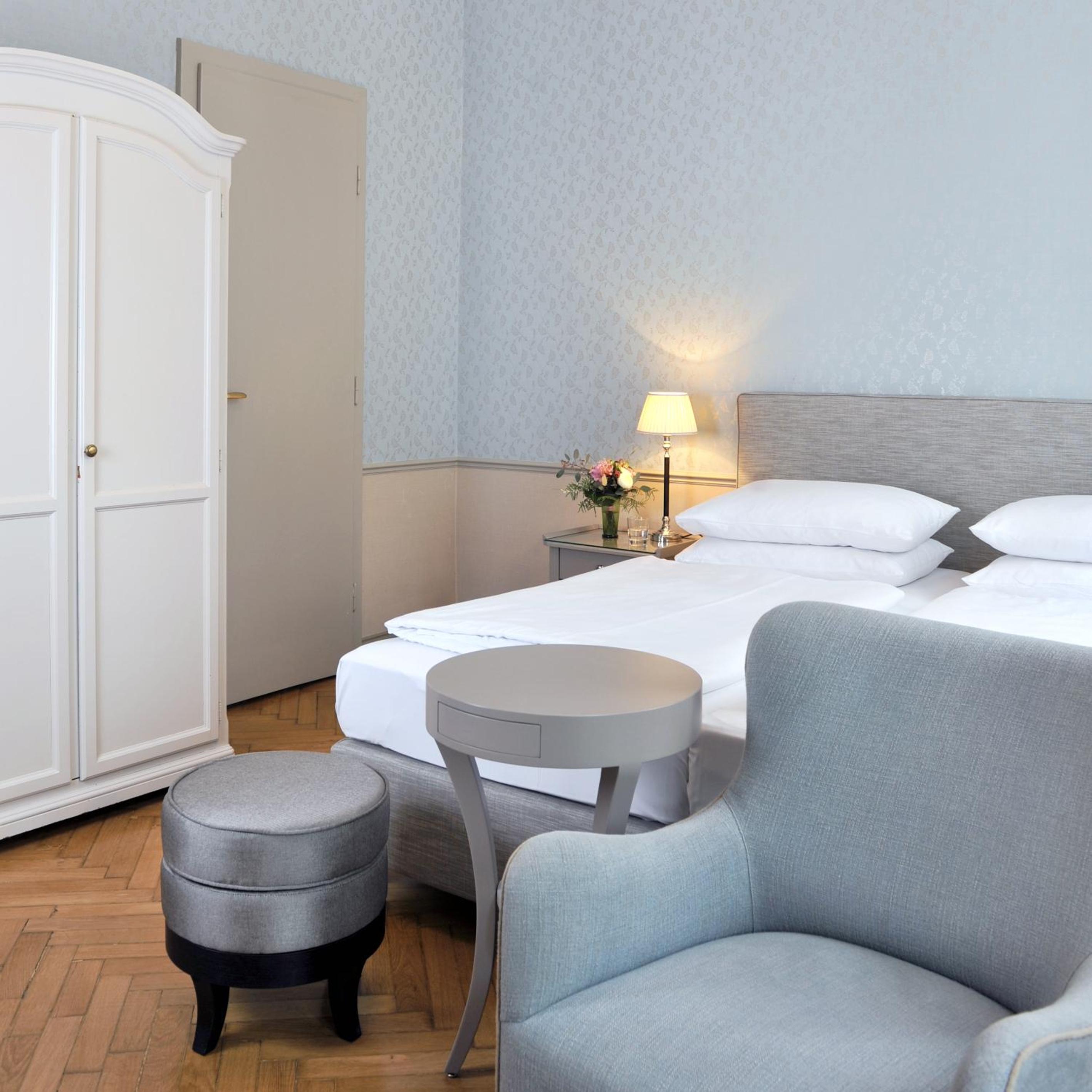 Medium Double or Twin Room