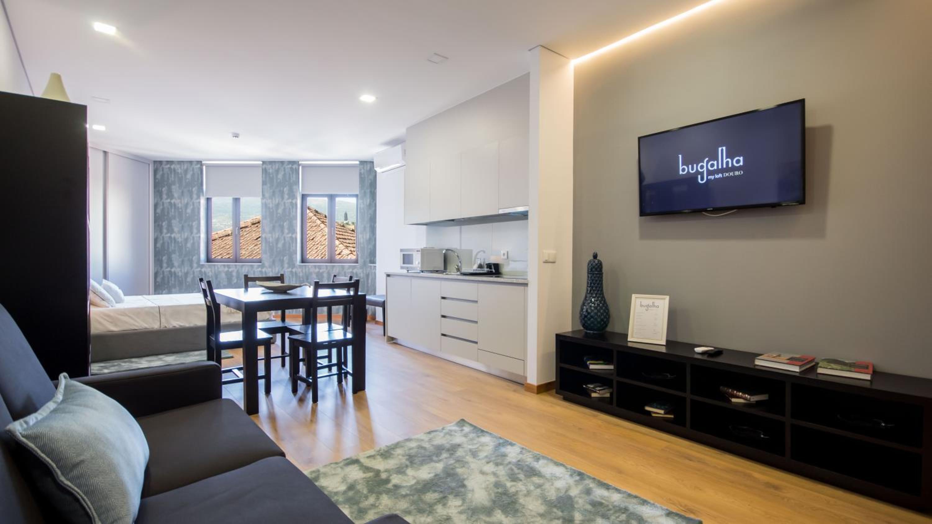 Apartment - Photo 4