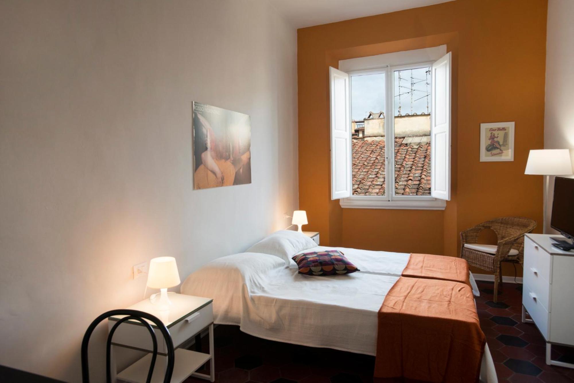 Double or Twin Room with Private External Bathroom photo 1