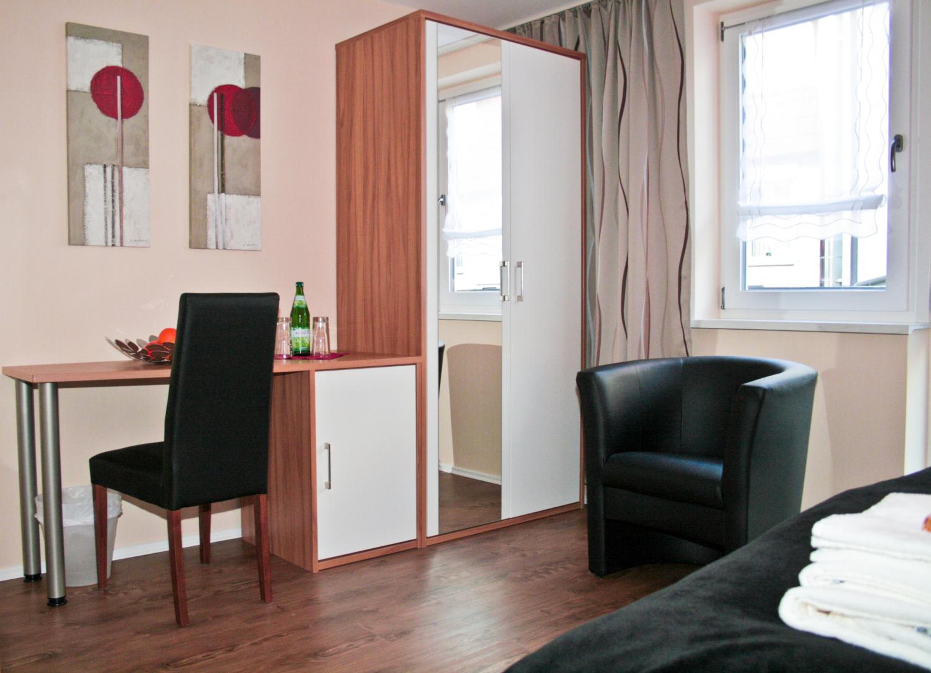 Standard Double Room photo 3