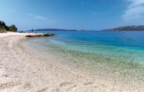 Villa photo 1