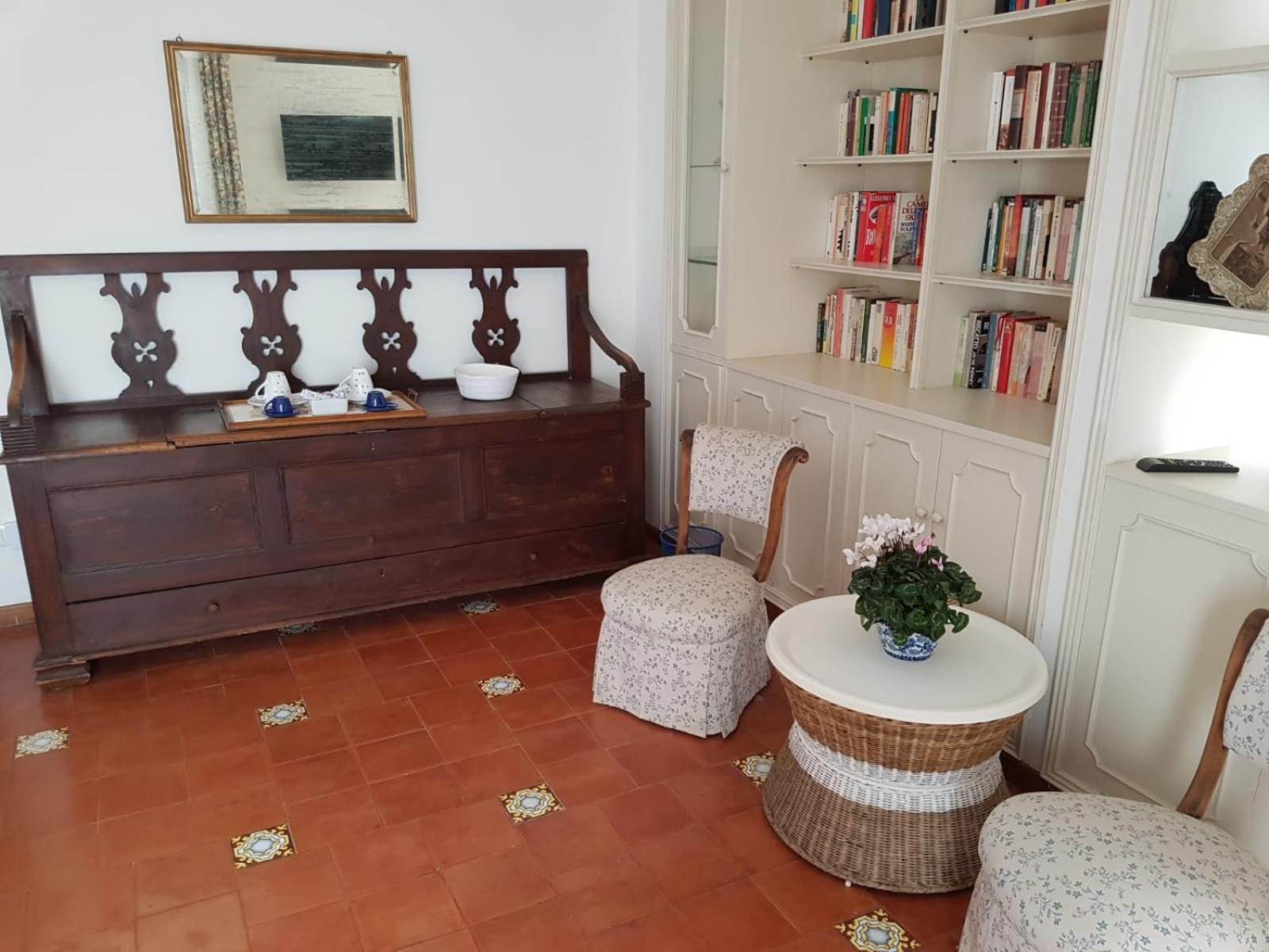 Deluxe Family Room - Photo 29